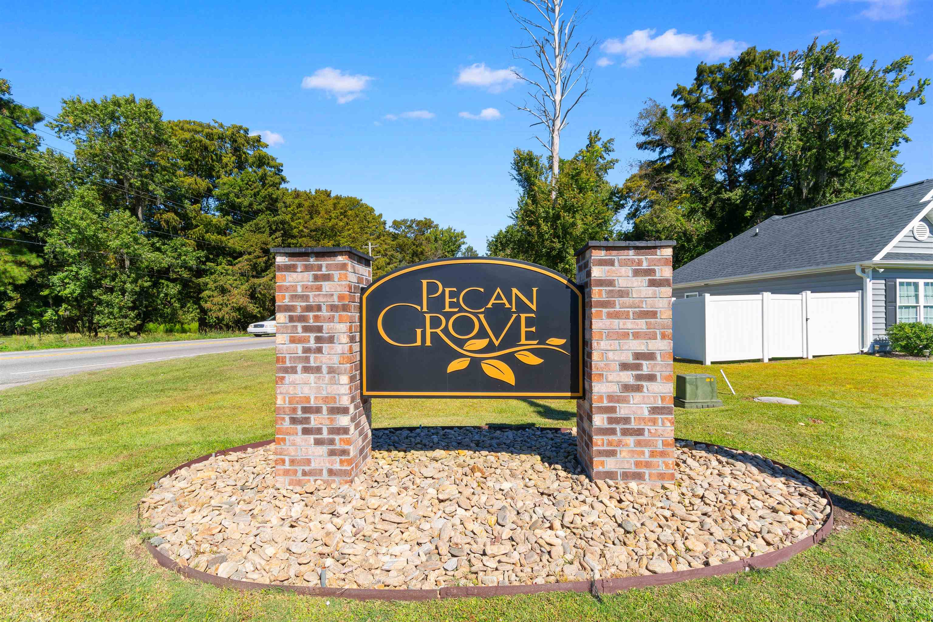 1004 Pecan Grove Blvd. Property Photo 50