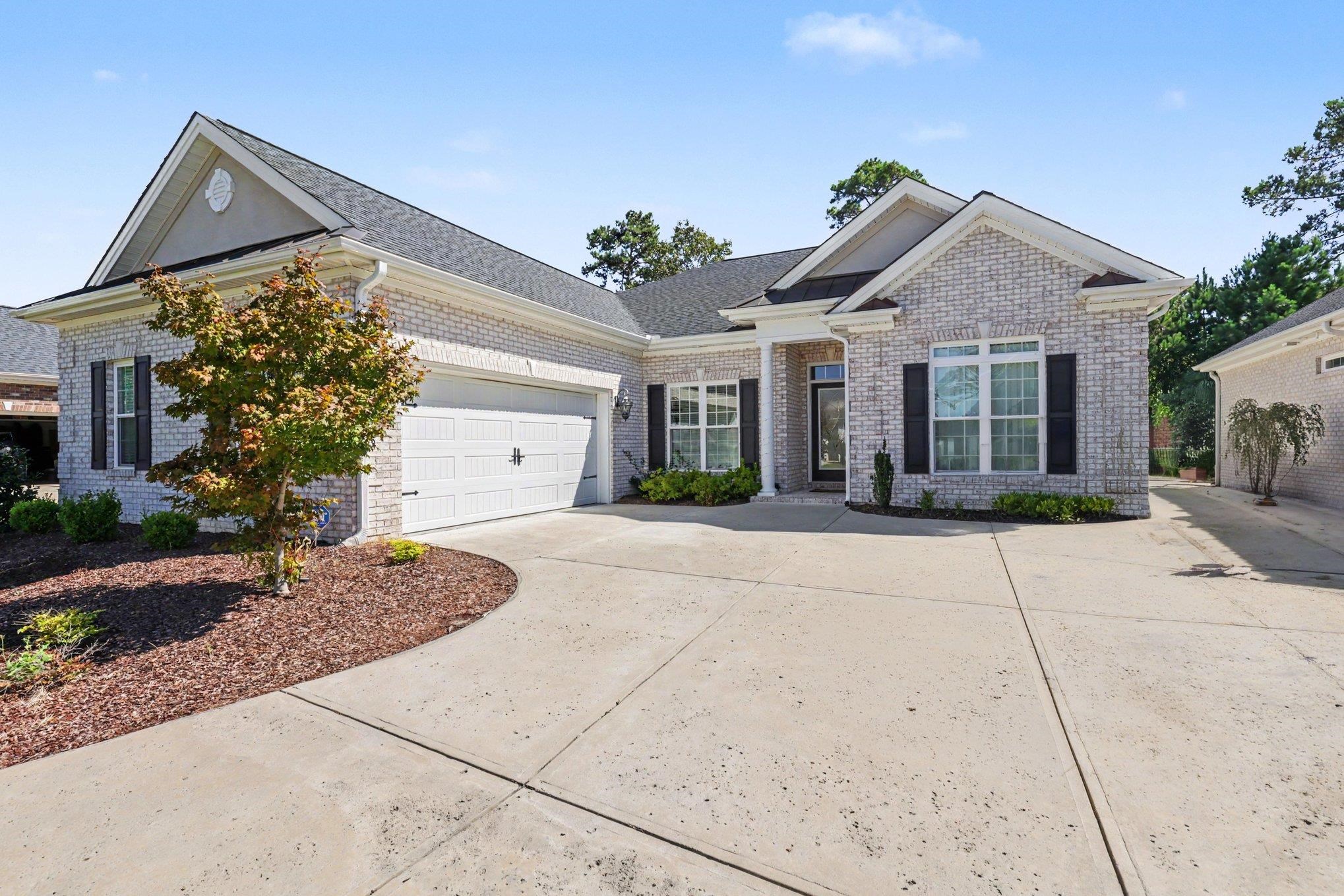 842 Monterrosa Dr. Property Photo 3
