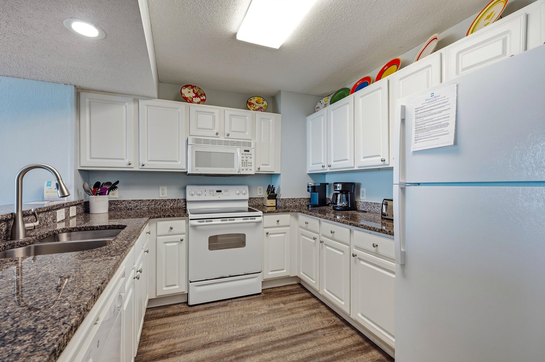 2007 S Ocean Blvd. Property Photo 10