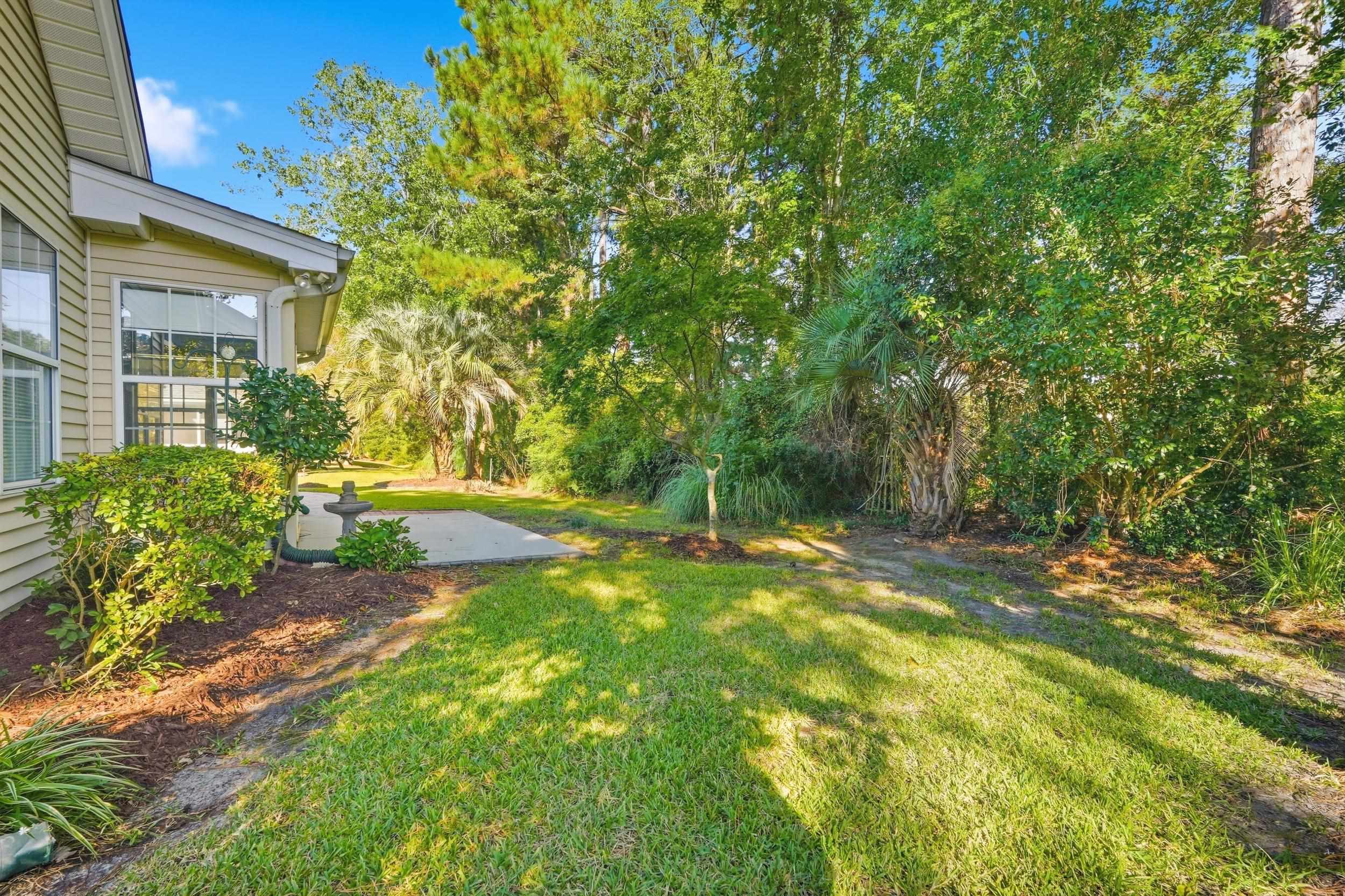 1237 Ambling Way Dr. Property Photo 6