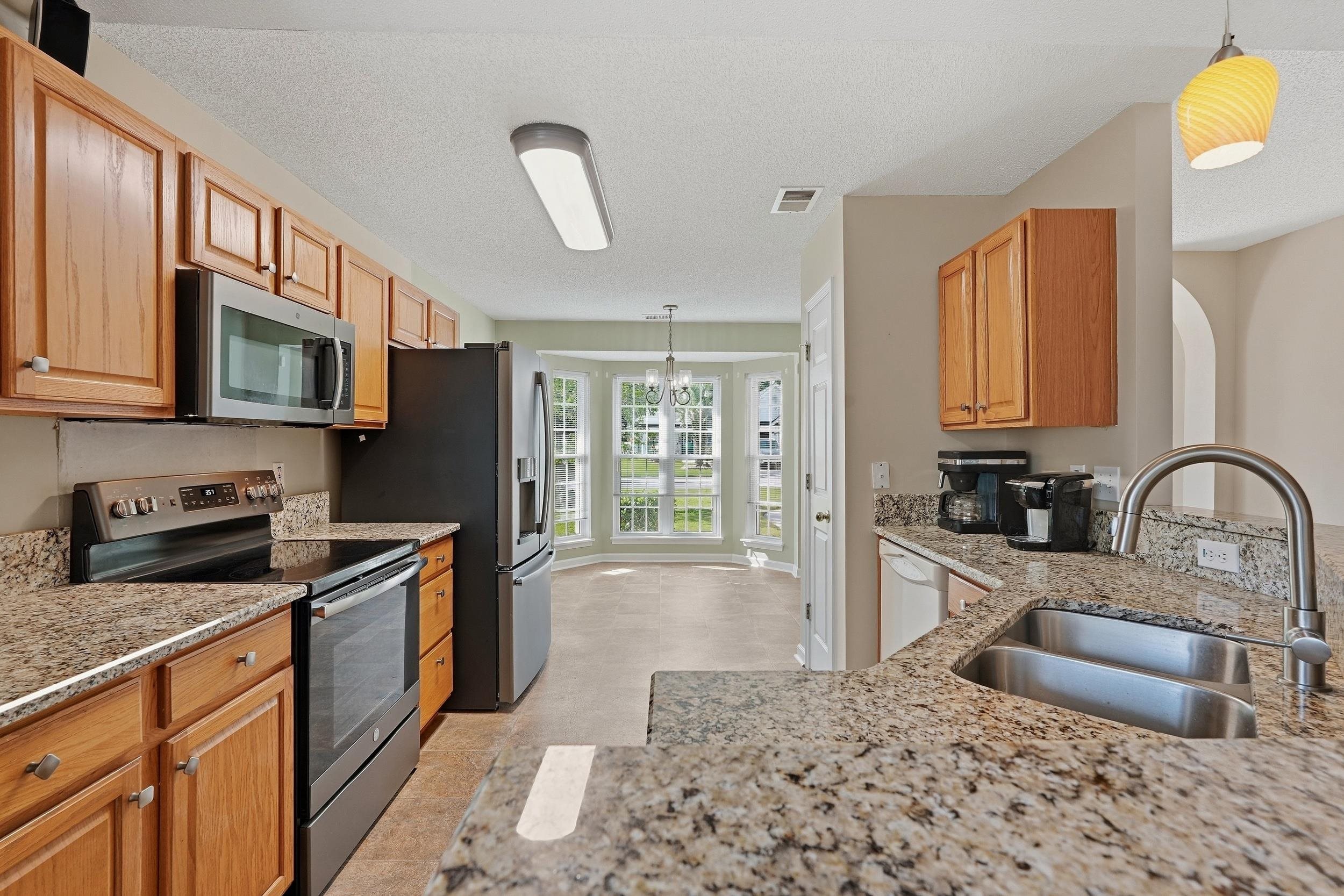 1237 Ambling Way Dr. Property Photo 14