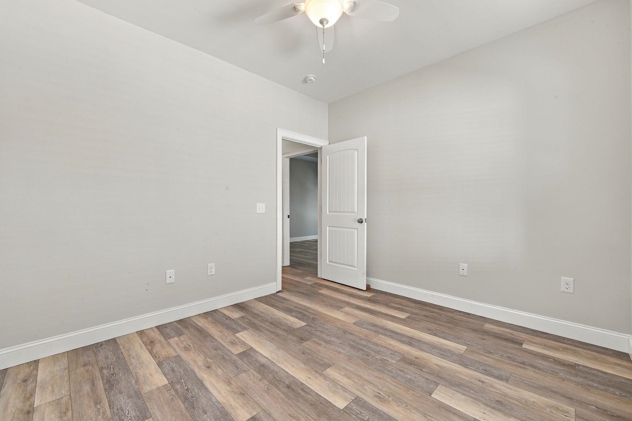 518 Irees Way Property Photo 25