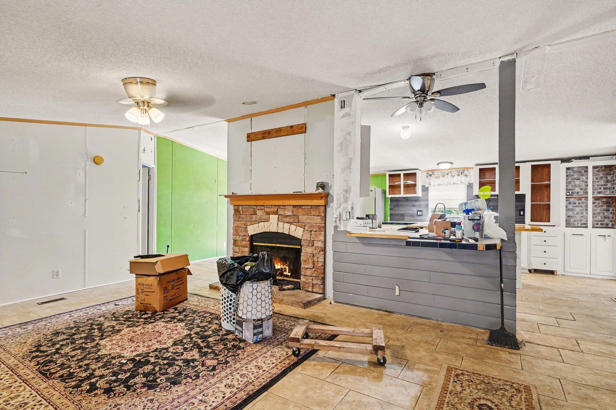 932 Pine Thicket St. Property Photo 6
