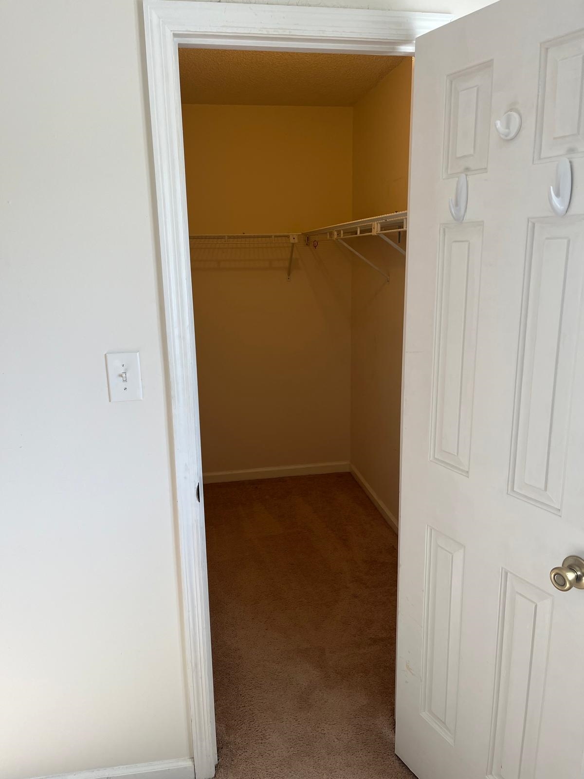 204 Double Eagle Dr. Property Photo 5