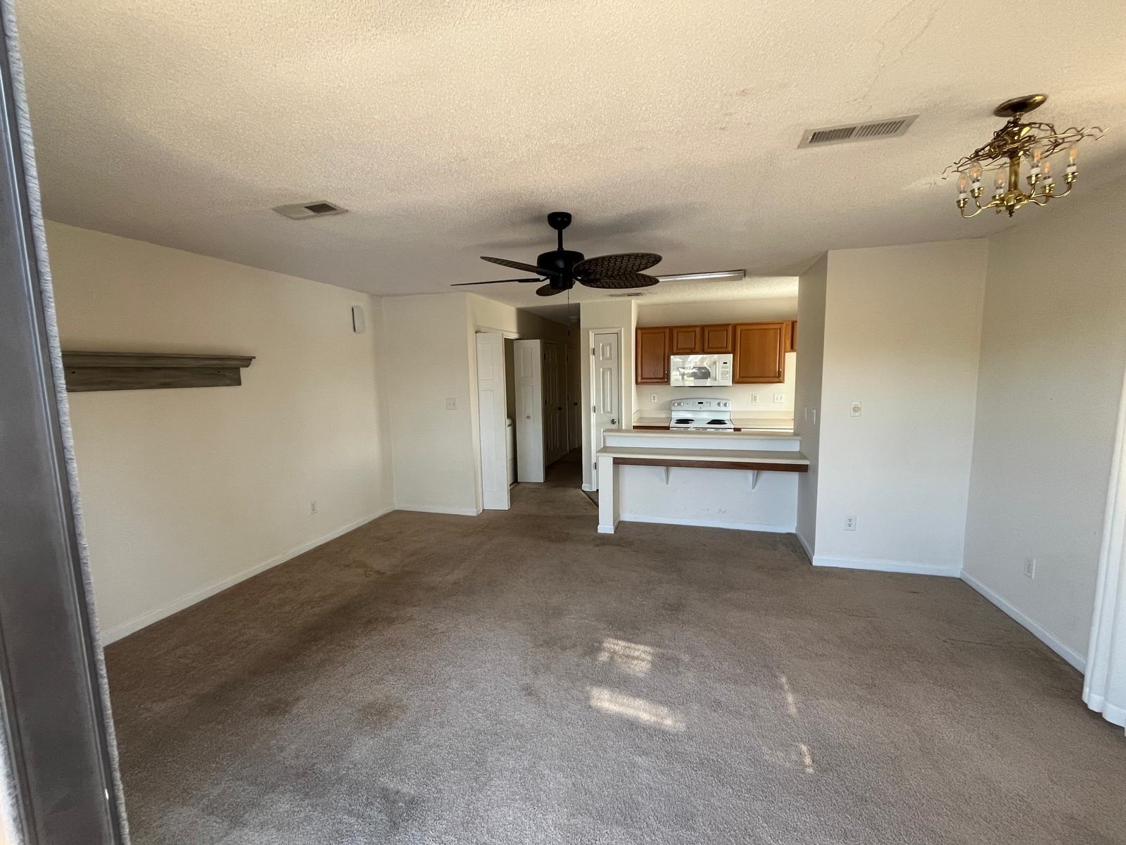 204 Double Eagle Dr. Property Photo 9