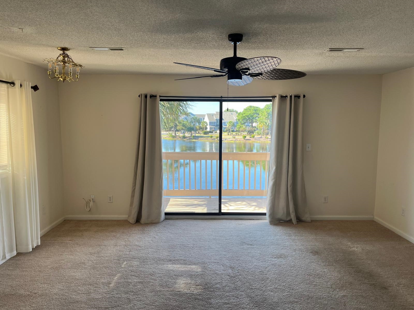 204 Double Eagle Dr. Property Photo 10