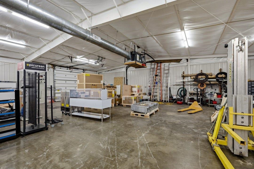 2010 Main St. Property Photo 29