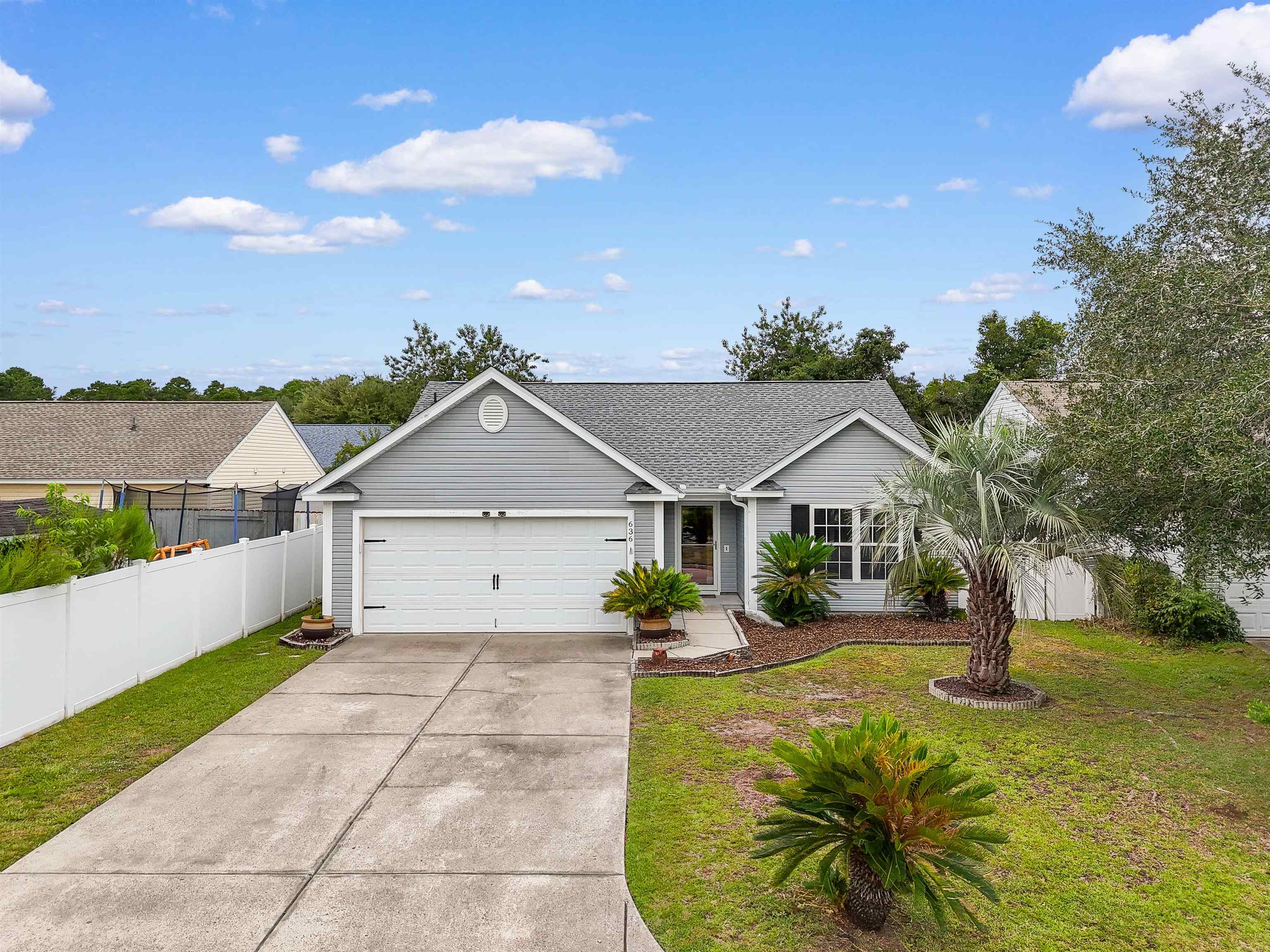 636 Pepperbush Dr. Property Photo 1