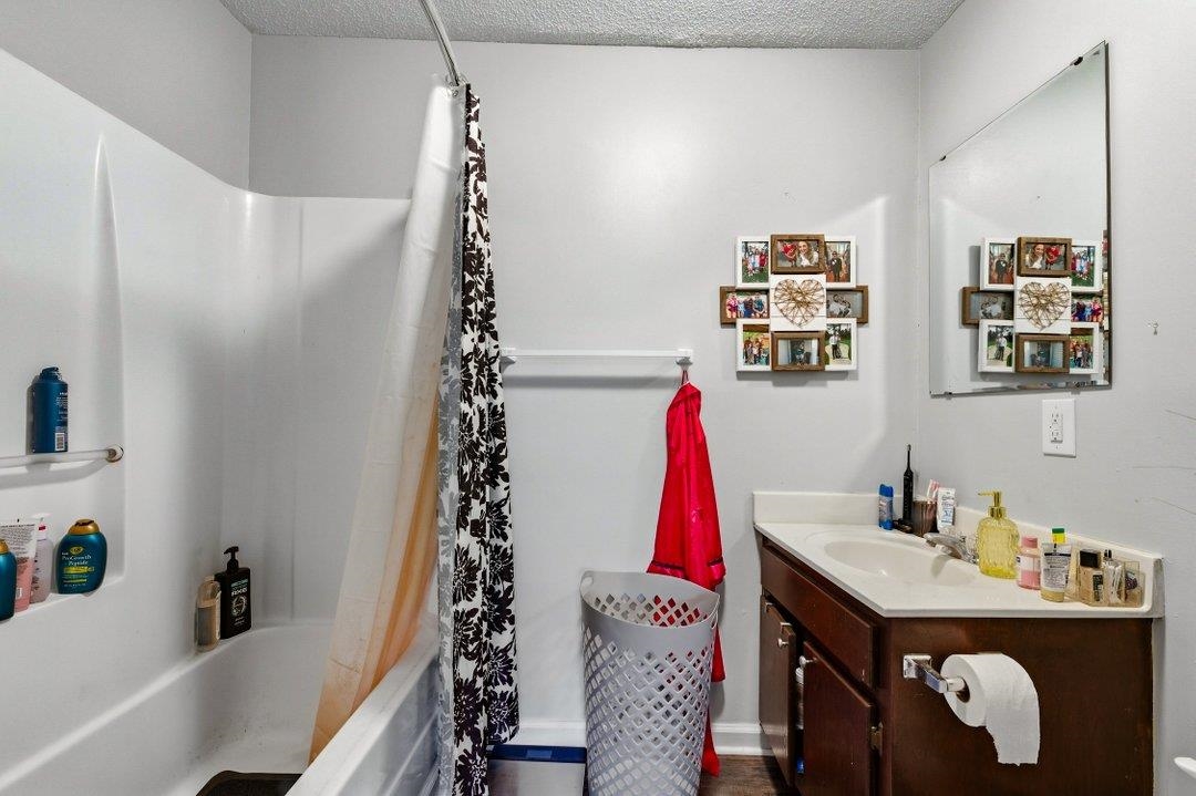 1300 Main St. Property Photo 34