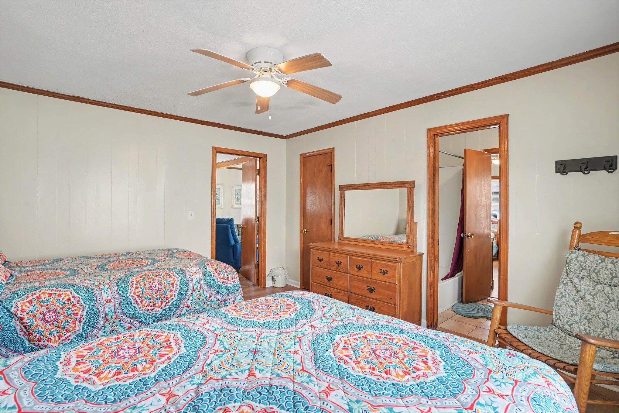 419 1st St. Property Photo 11