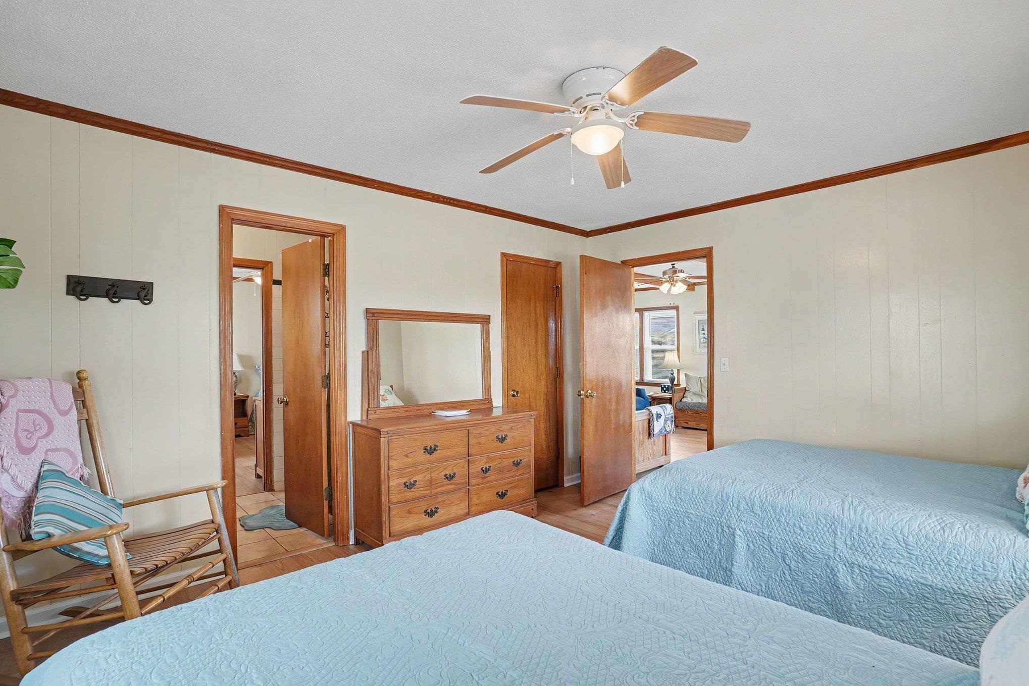 419 1st St. Property Photo 13