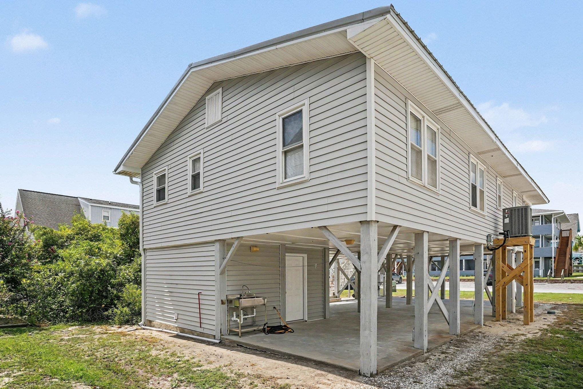 419 1st St. Property Photo 26