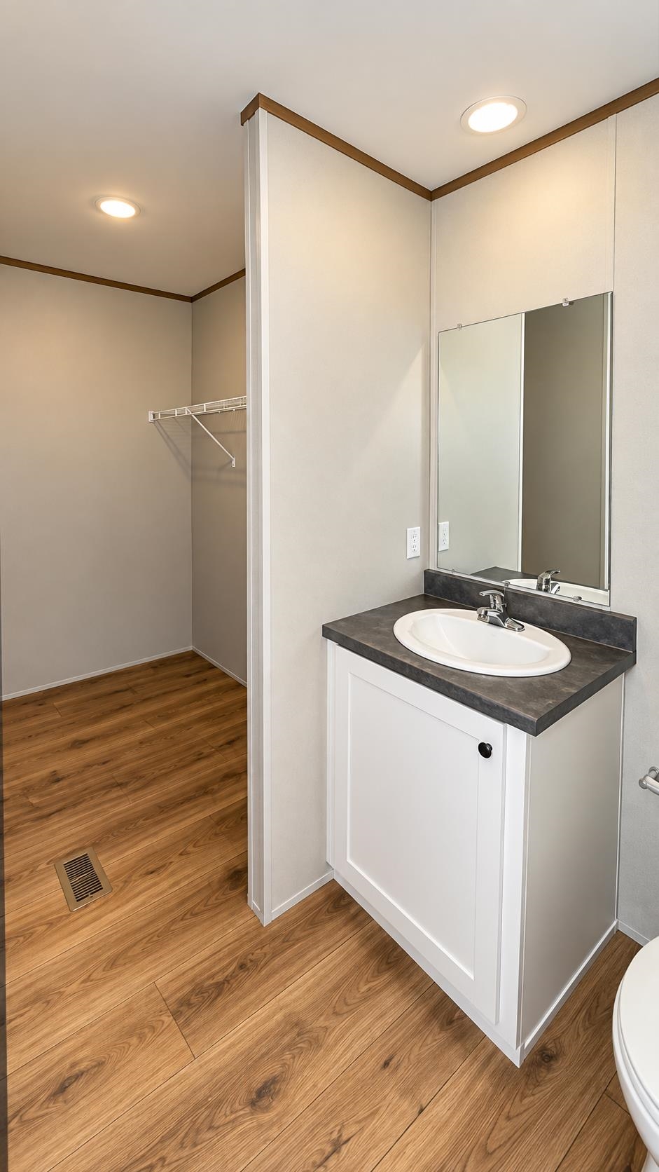 3029 Ino Dr. Property Photo 10