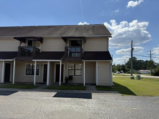 755 Burcale Rd. Property Photo 1