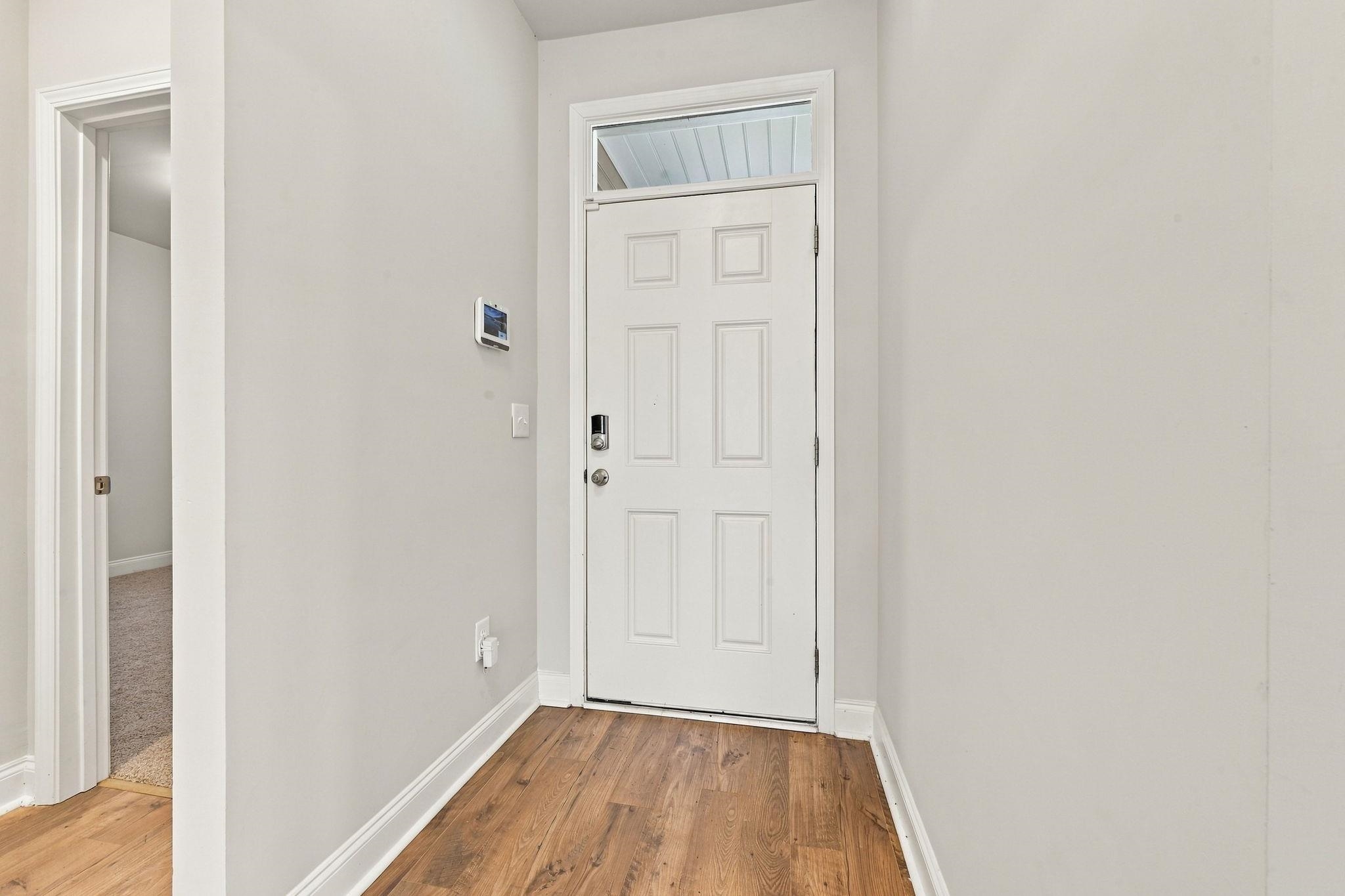 2823 Spain Ln. Property Photo 4