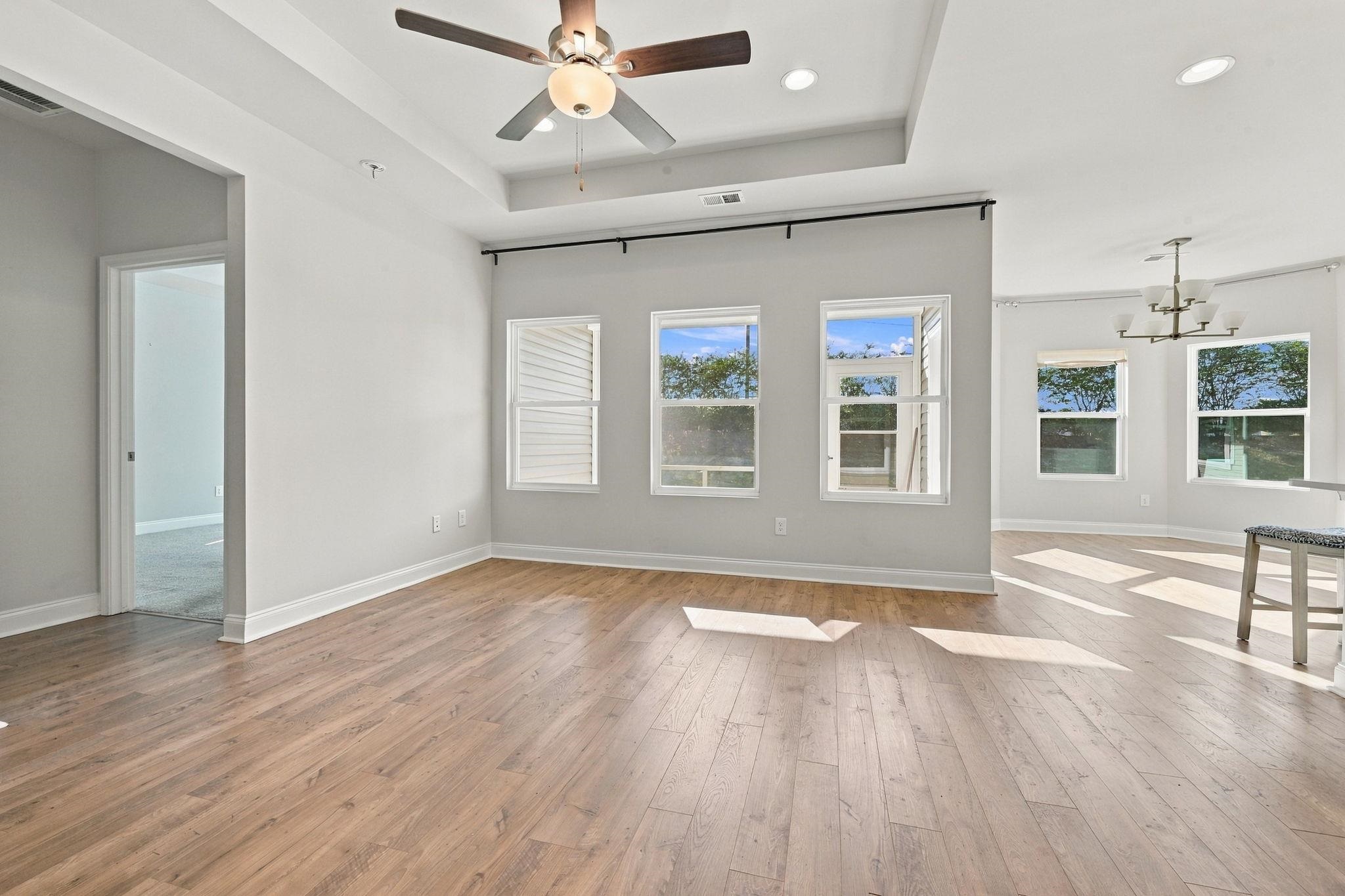 2823 Spain Ln. Property Photo 6