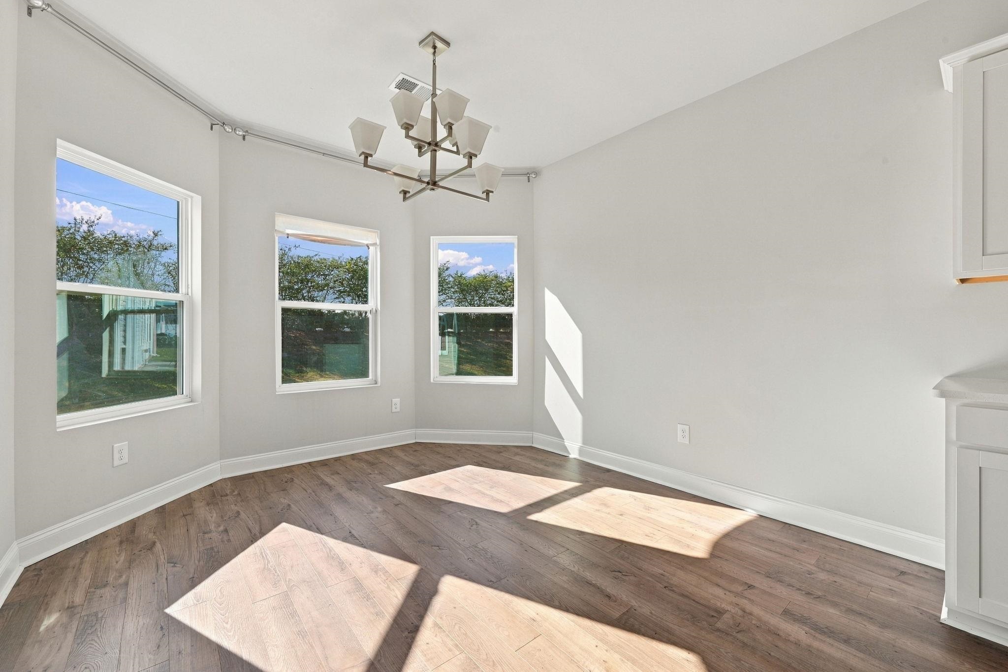 2823 Spain Ln. Property Photo 13