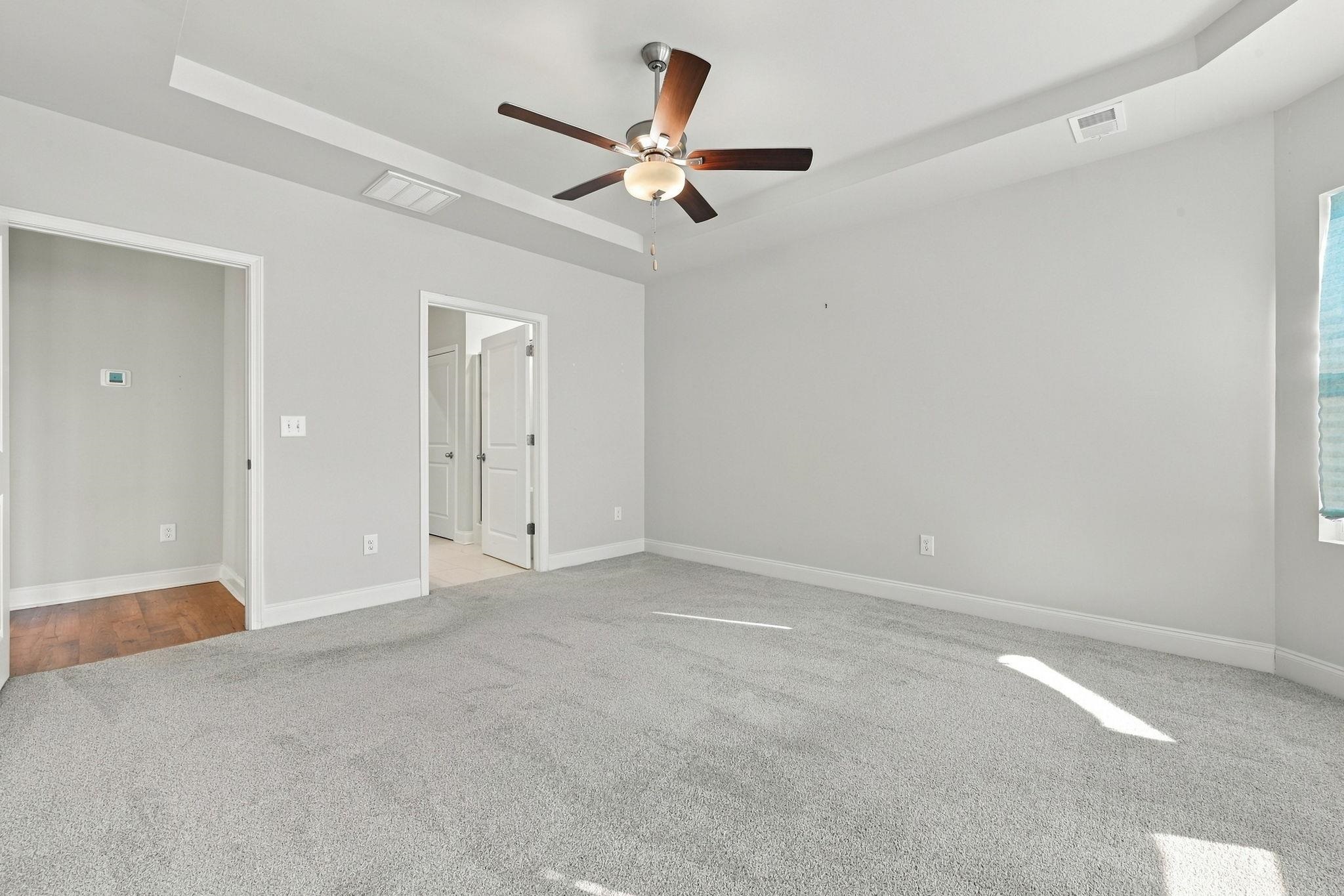 2823 Spain Ln. Property Photo 17