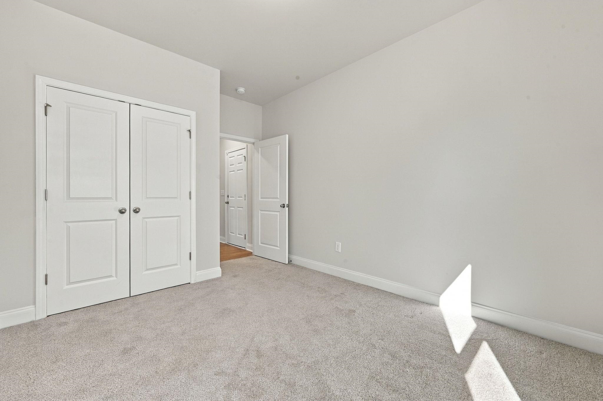 2823 Spain Ln. Property Photo 21