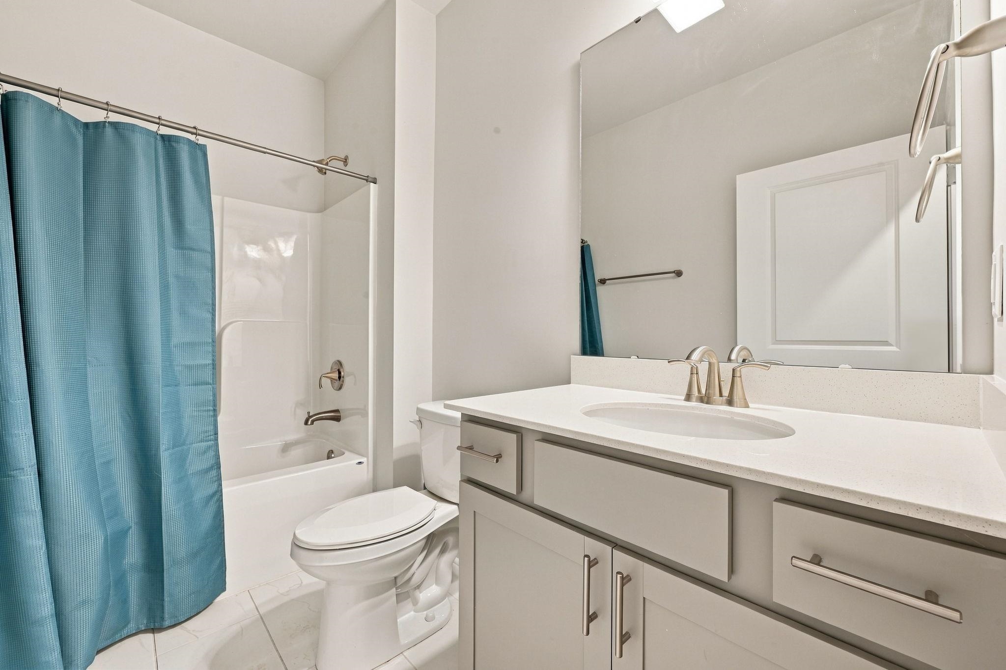 2823 Spain Ln. Property Photo 28