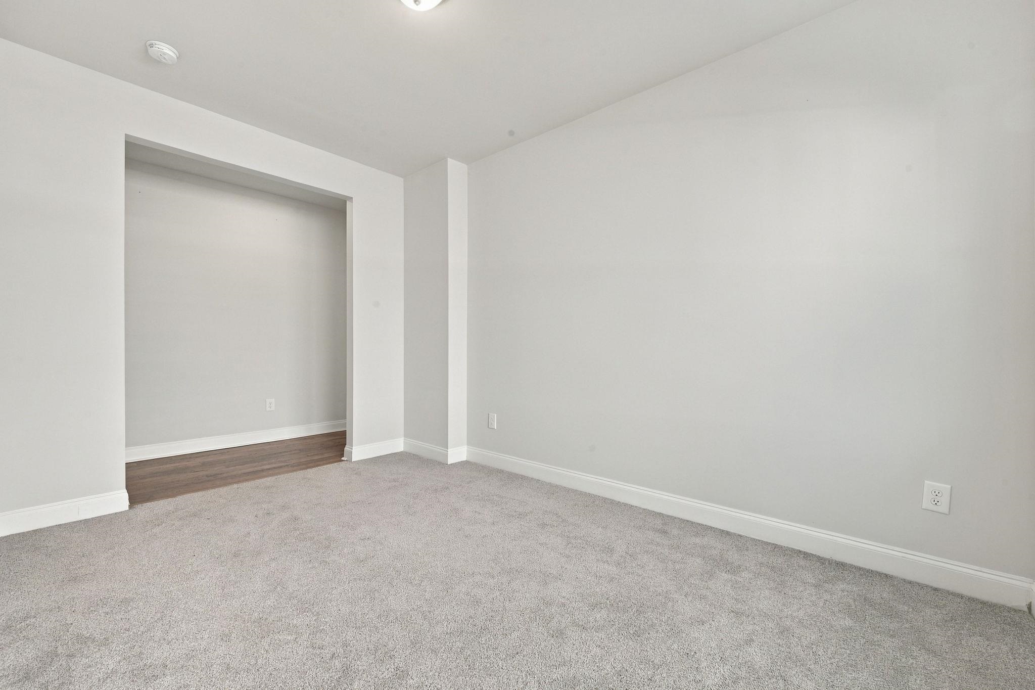 2823 Spain Ln. Property Photo 31
