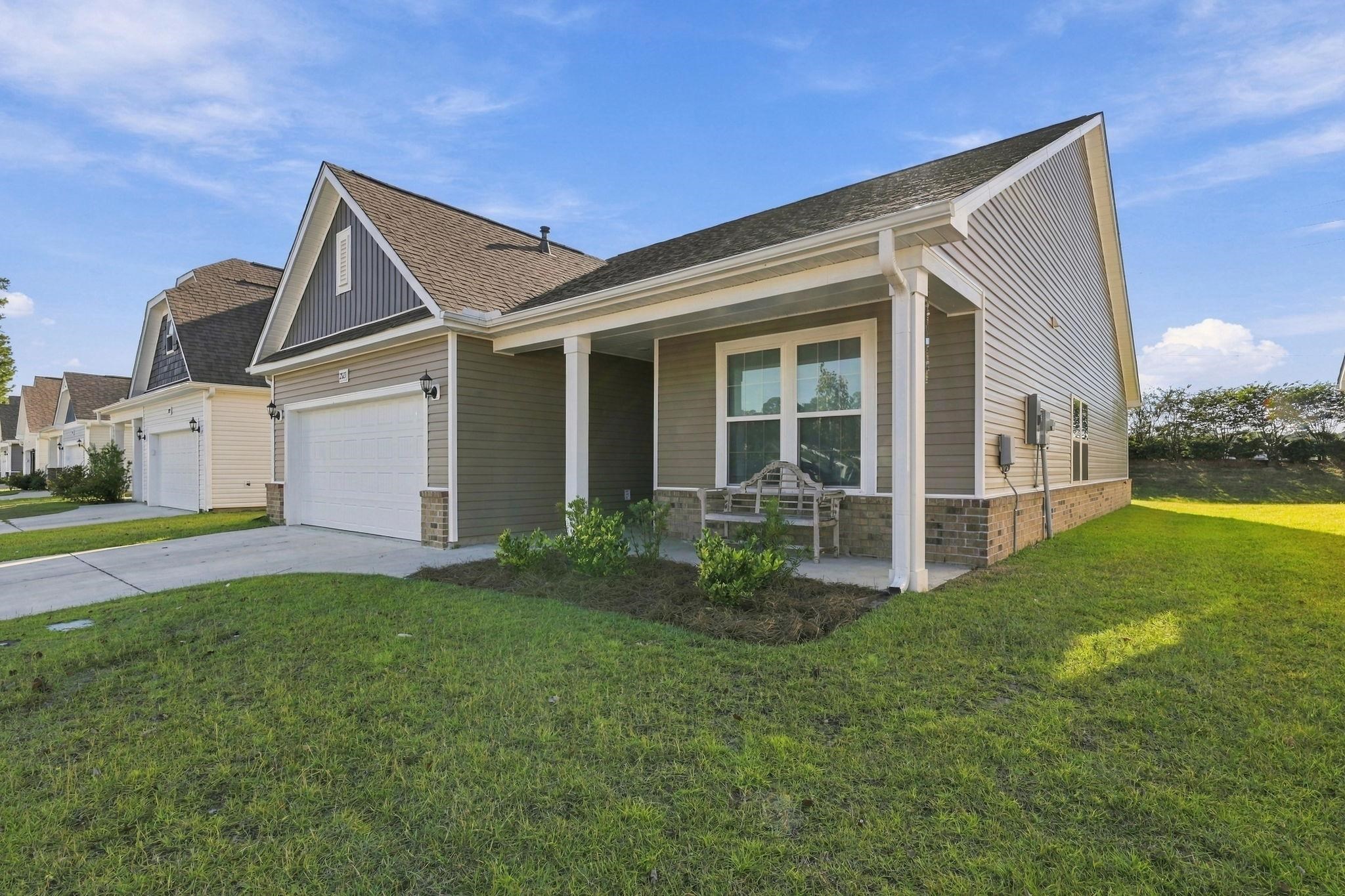 2823 Spain Ln. Property Photo 42