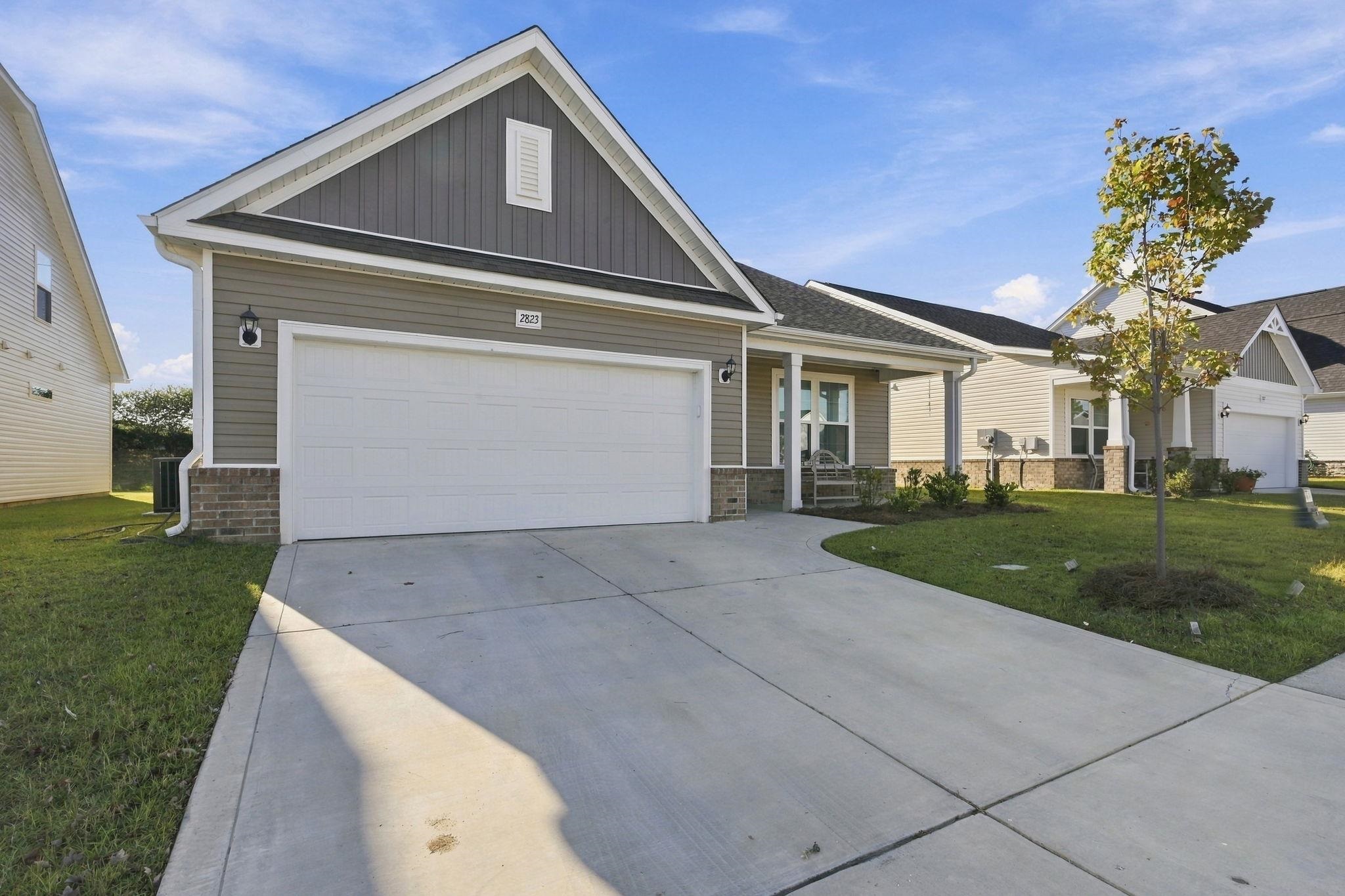 2823 Spain Ln. Property Photo 44