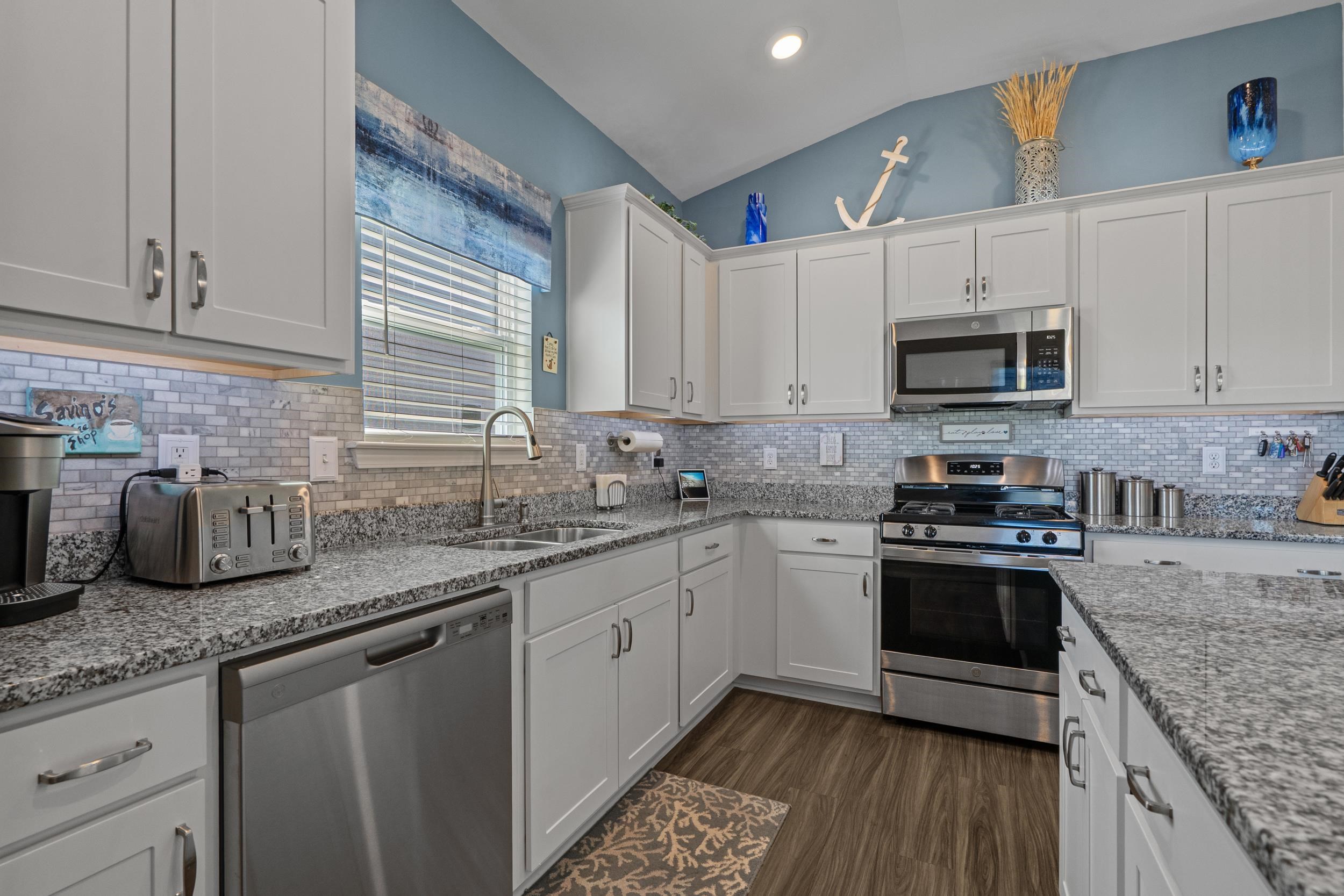 1225 Boswell Ct. Property Photo 19