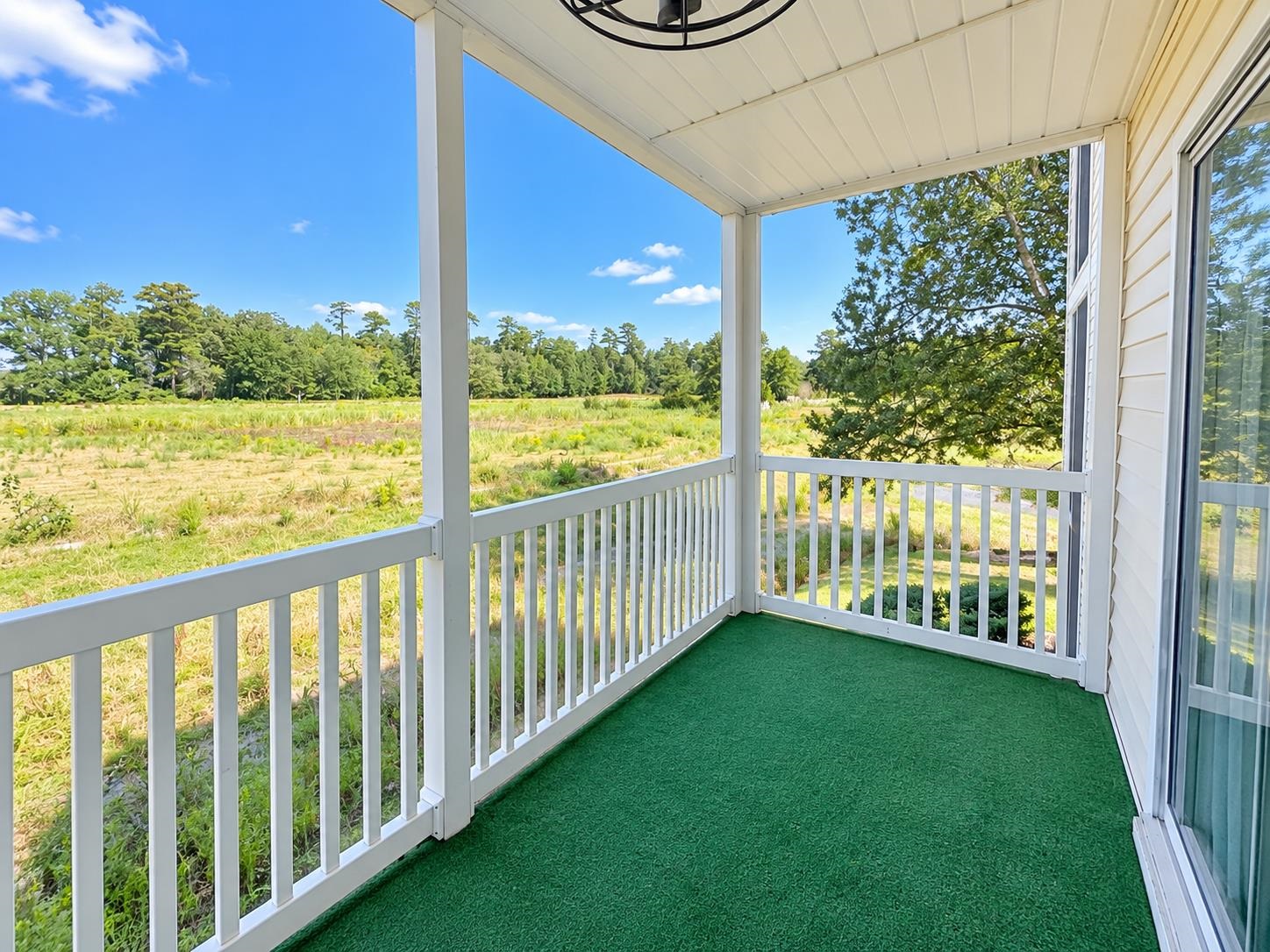 597 Blue River Ct. Property Photo 12