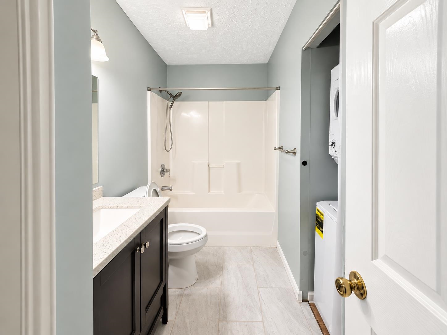 597 Blue River Ct. Property Photo 17