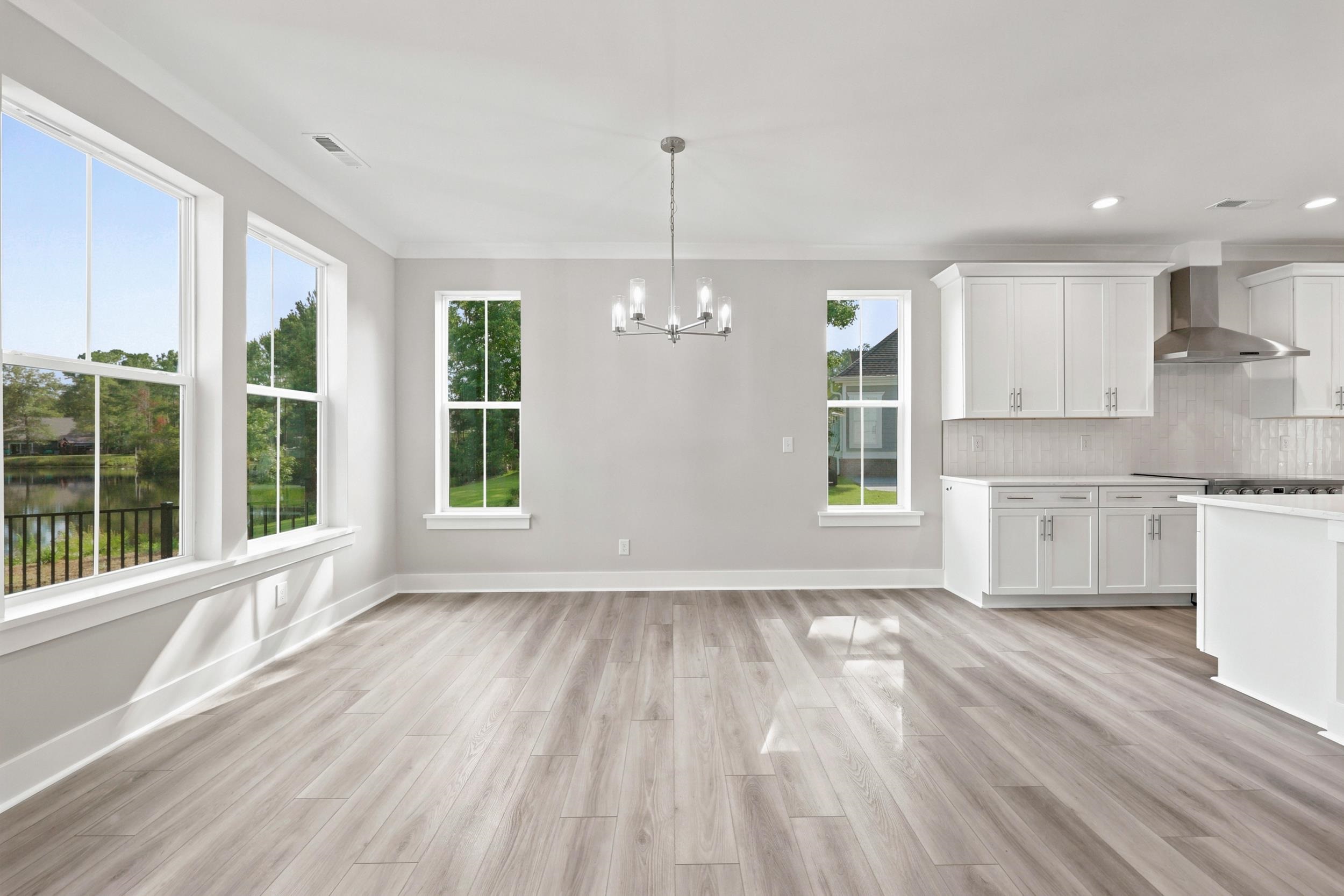 2012 Spring Valley Ct. Property Photo 12
