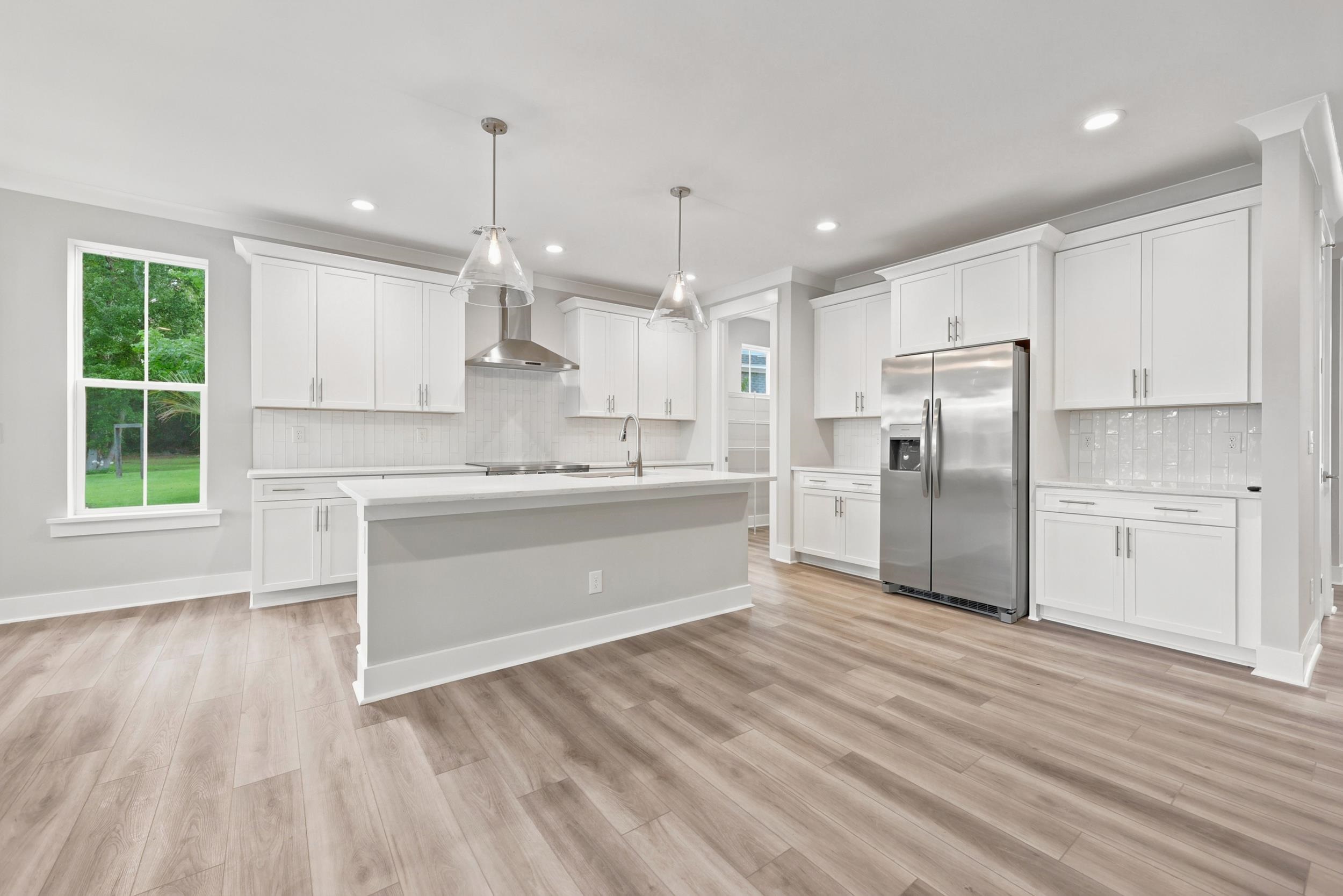 2012 Spring Valley Ct. Property Photo 30