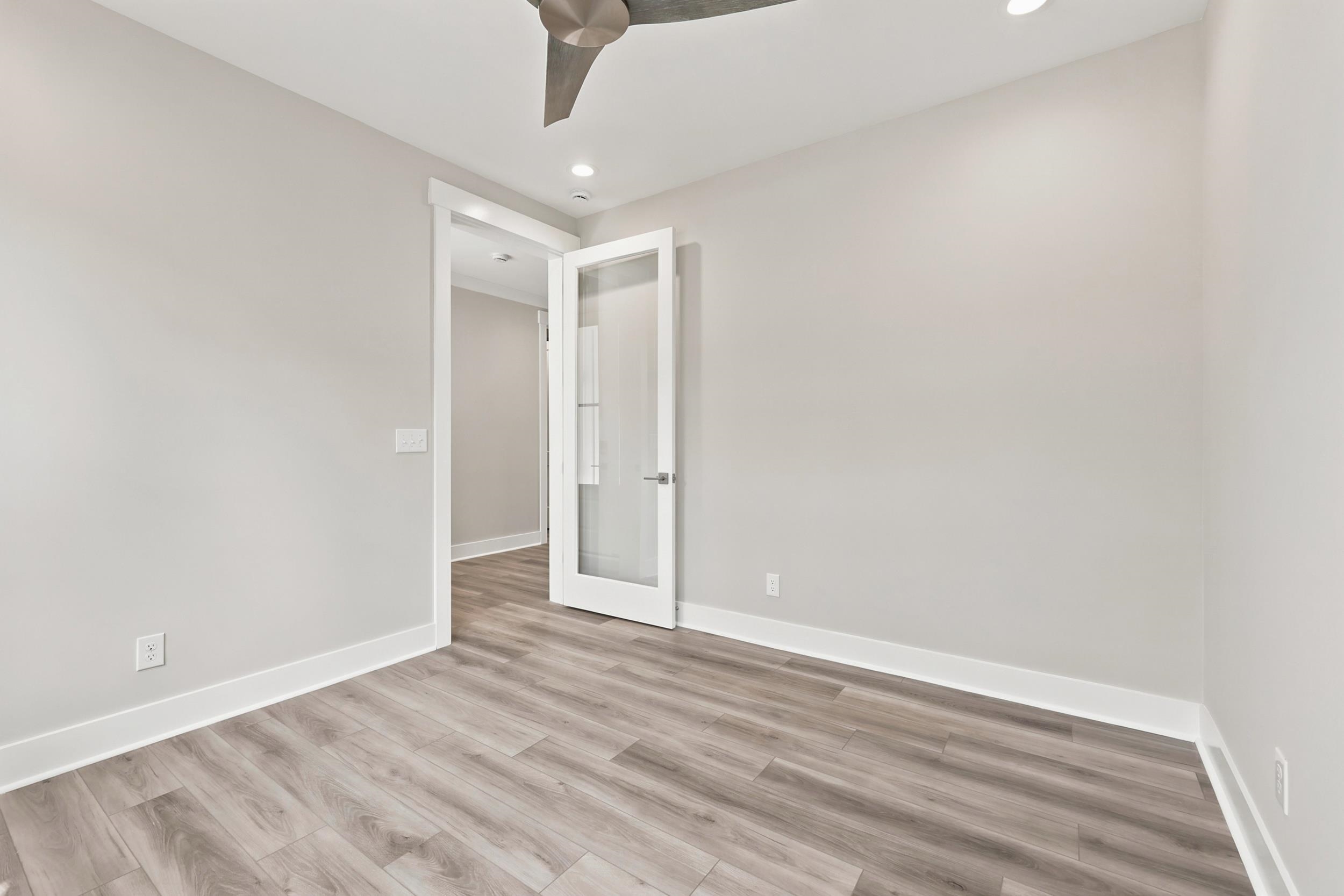 2012 Spring Valley Ct. Property Photo 48