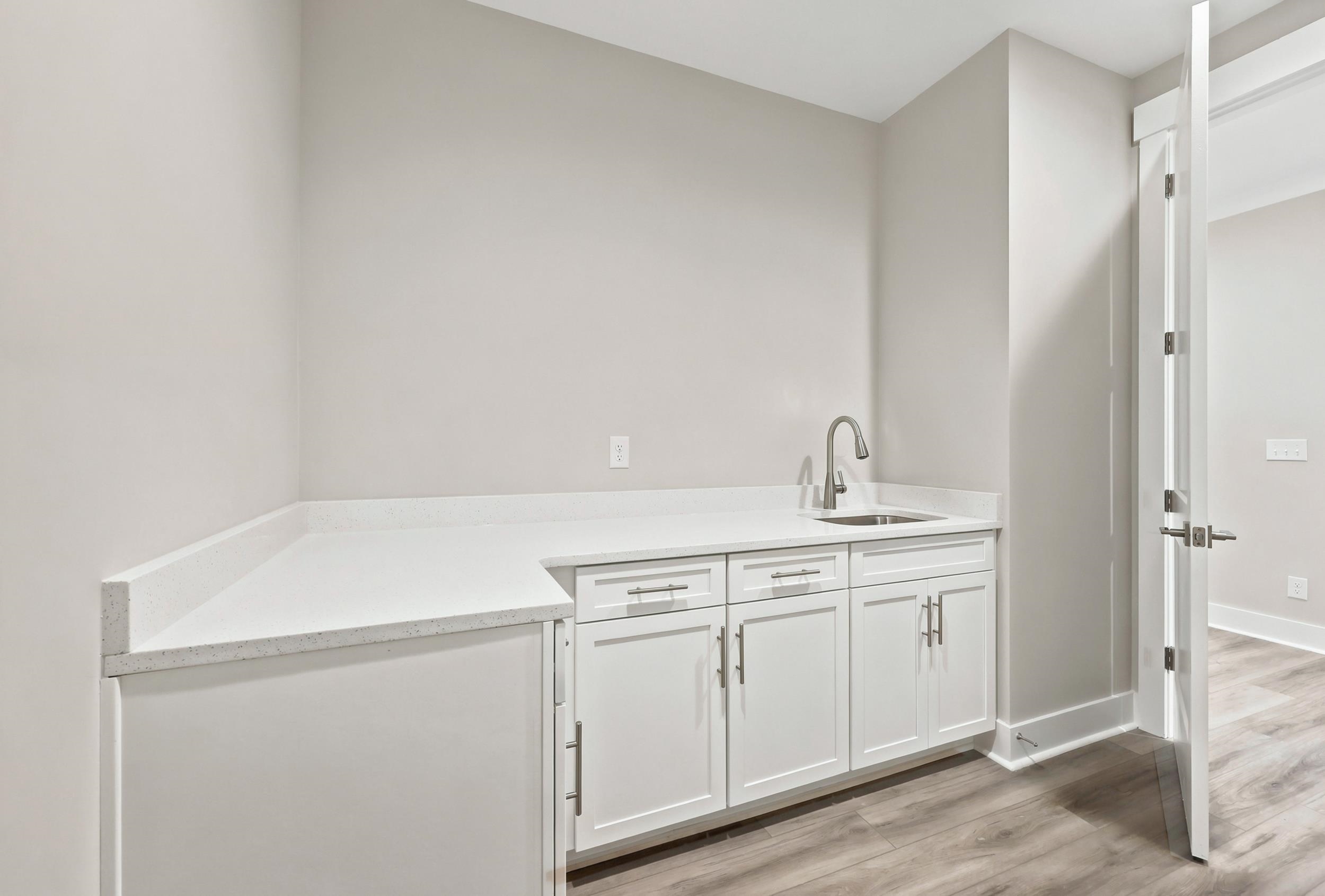 2012 Spring Valley Ct. Property Photo 58