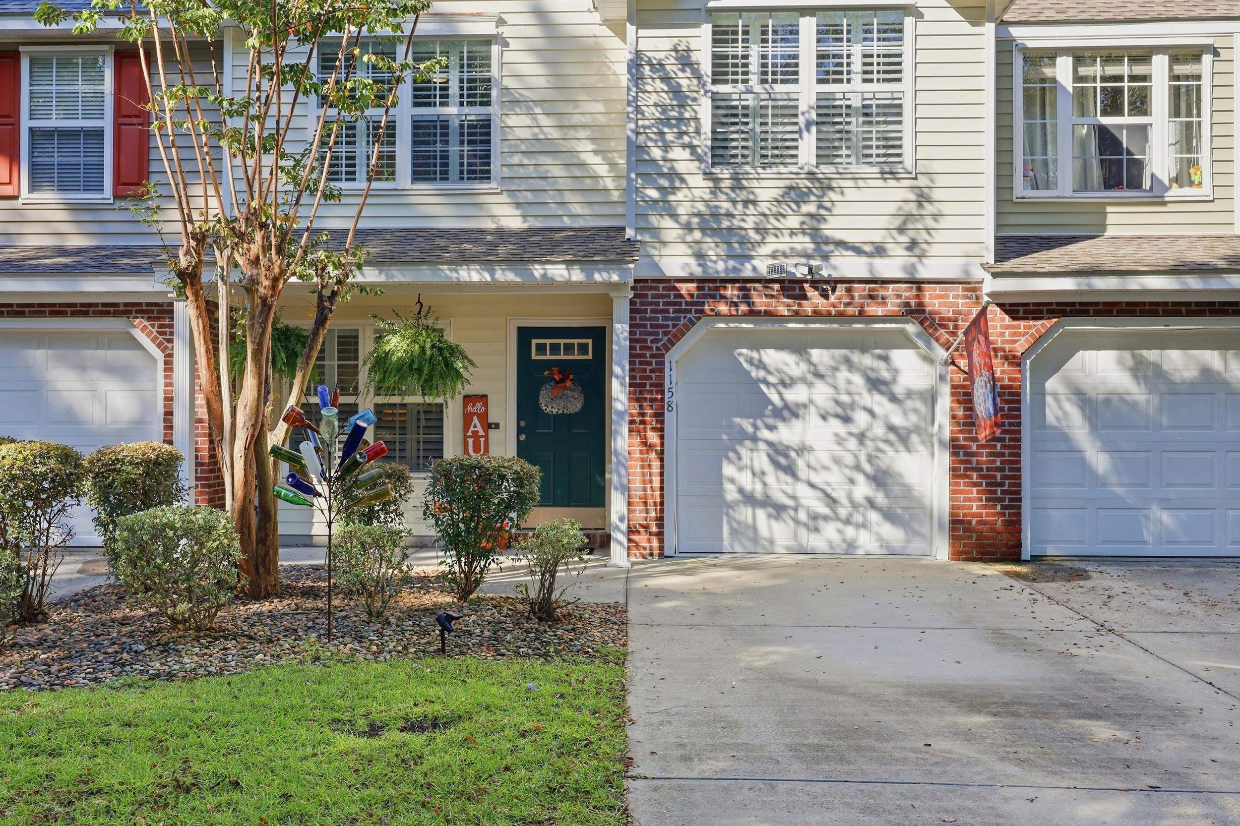 1158 Stanton Pl. Property Photo 1