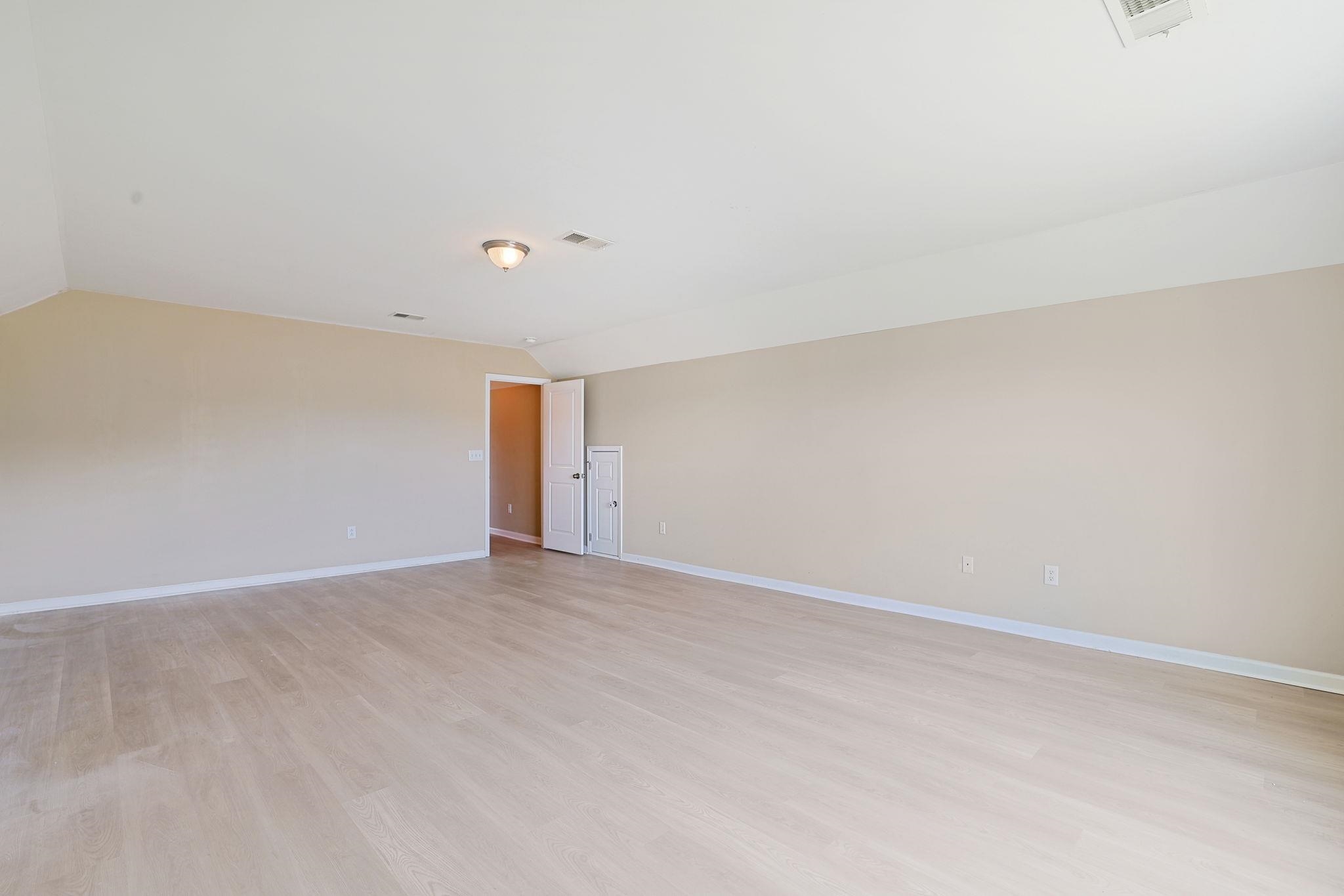 955 Welkin Ct. Property Photo 34