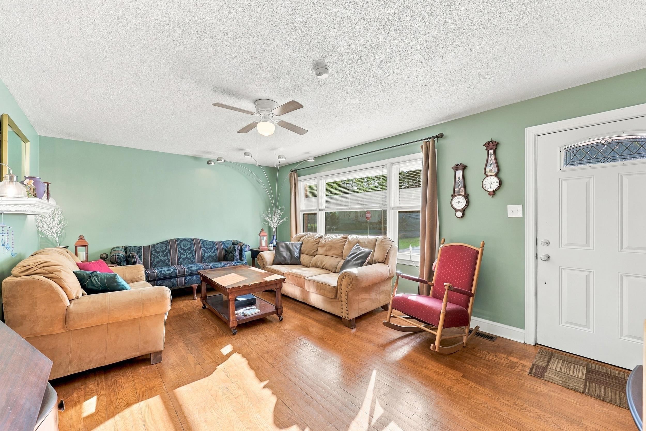 2501 Withers St. Property Photo 8
