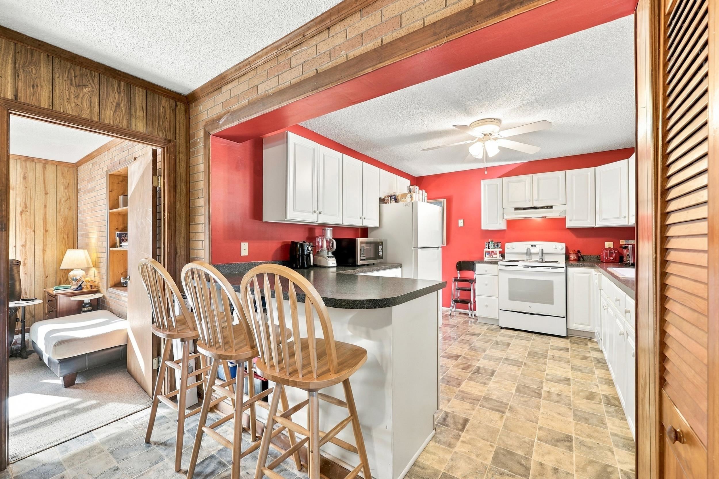 2501 Withers St. Property Photo 13