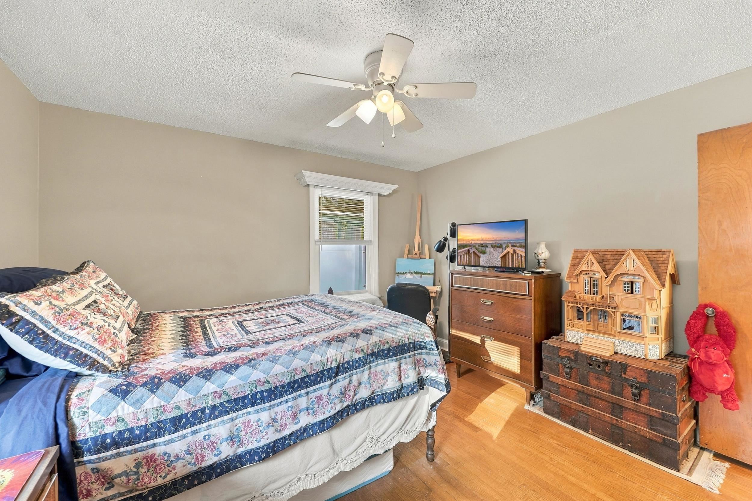 2501 Withers St. Property Photo 22