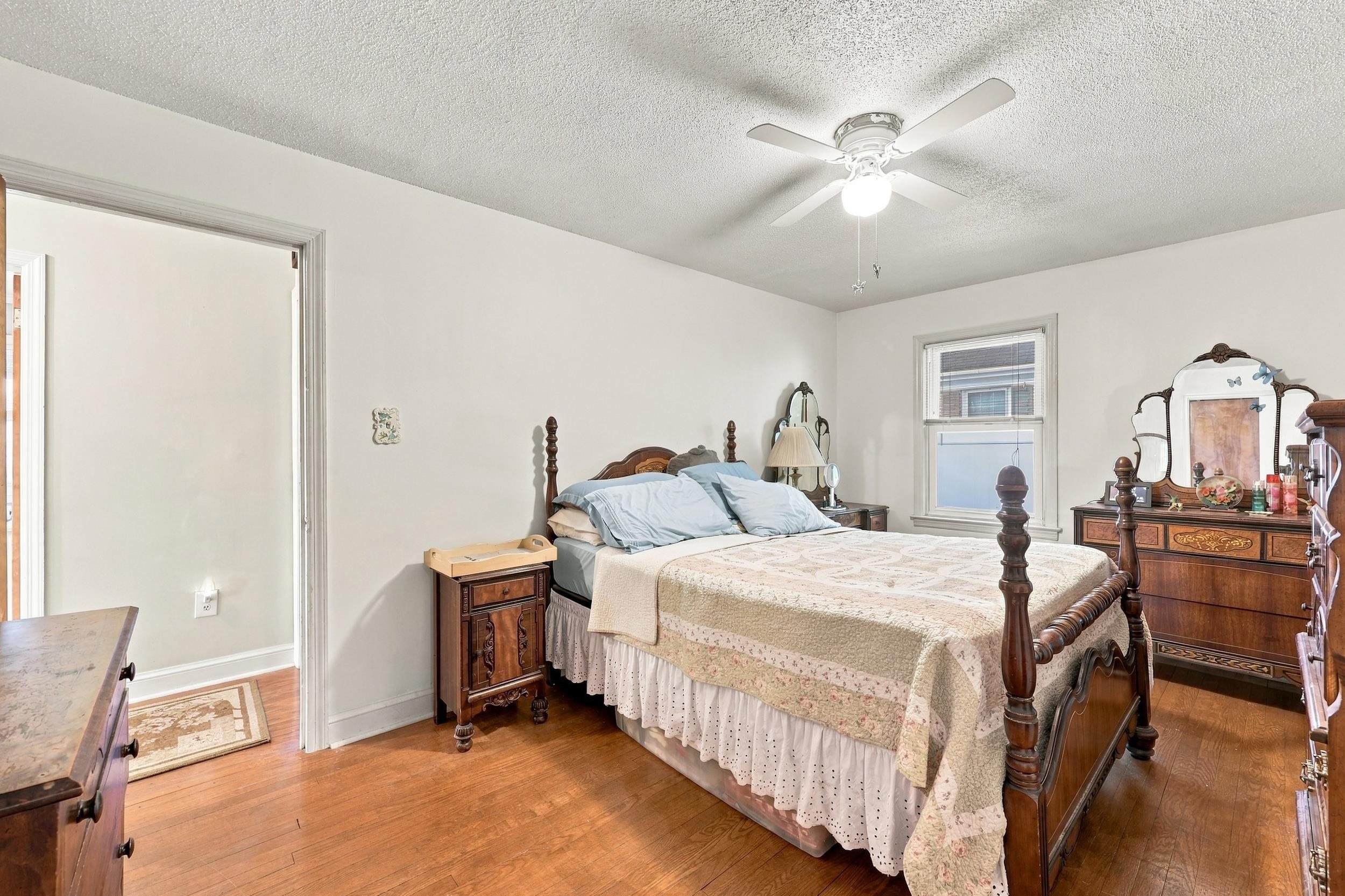 2501 Withers St. Property Photo 24