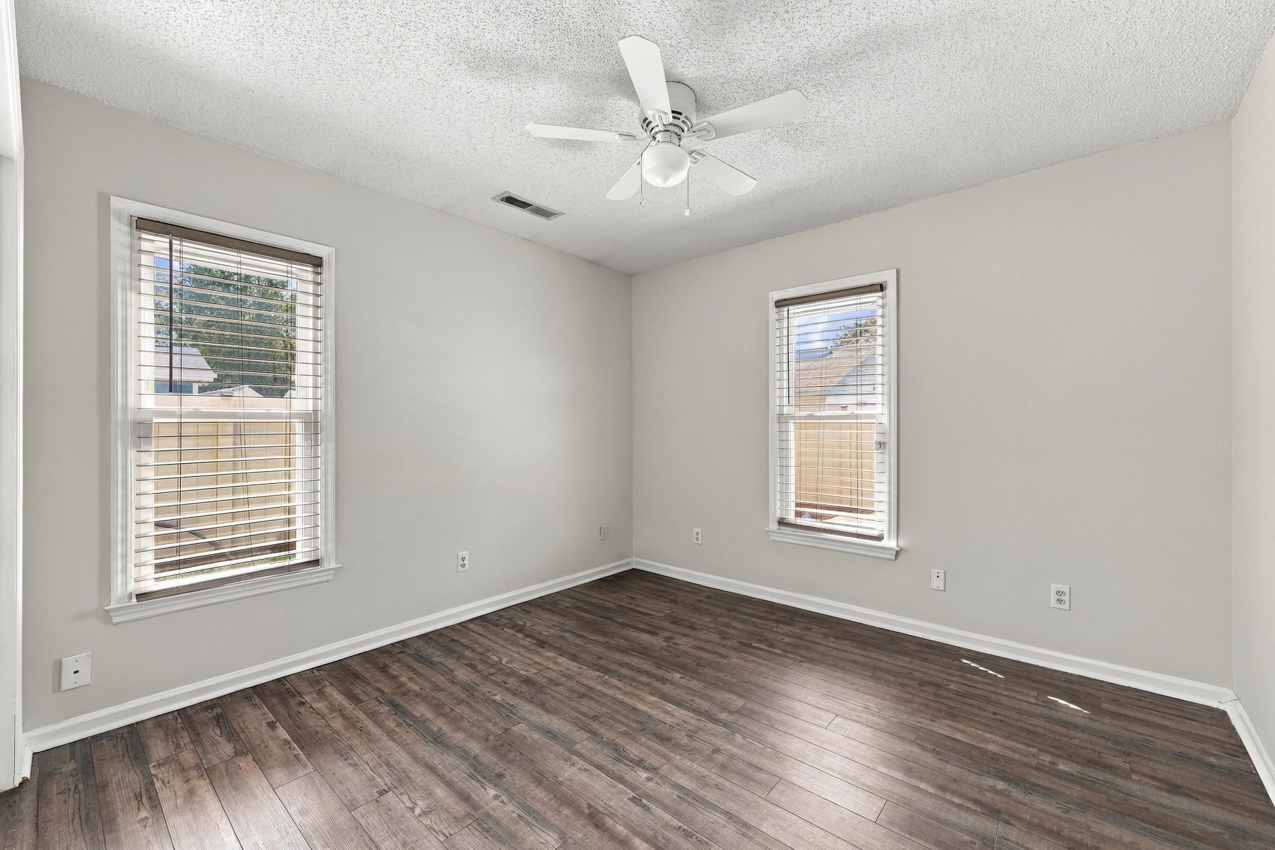 249 Robin Hood Circle Property Photo 7