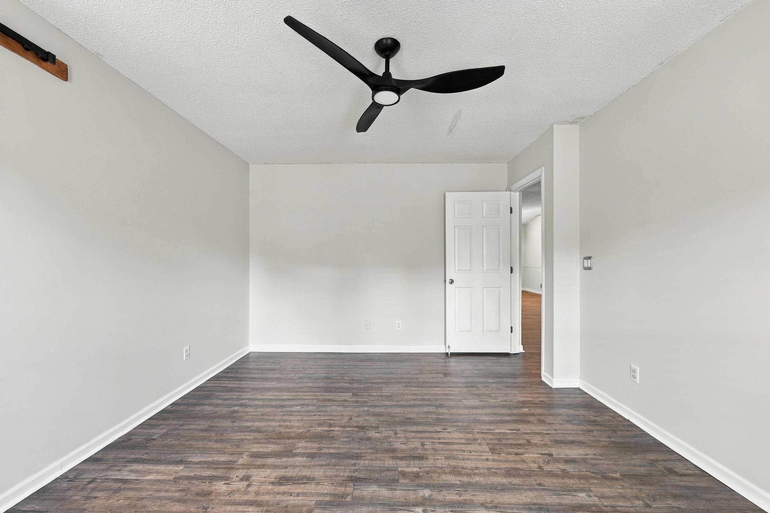 249 Robin Hood Circle Property Photo 15