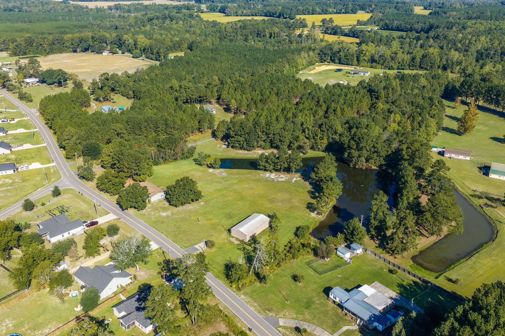 3286 B And S Rd. Property Photo 16