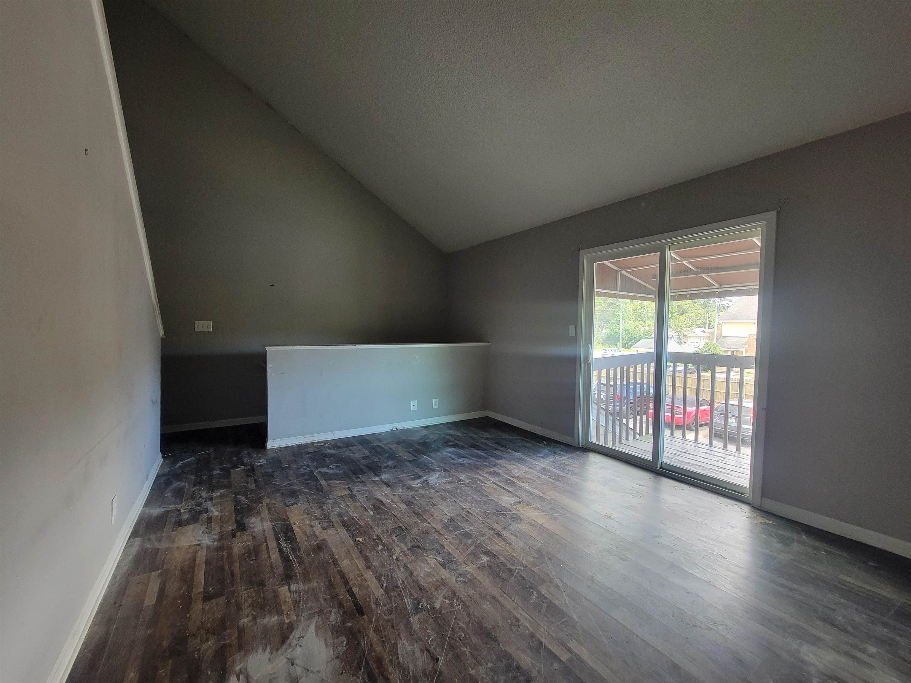 755 Burcale Rd. Property Photo 4
