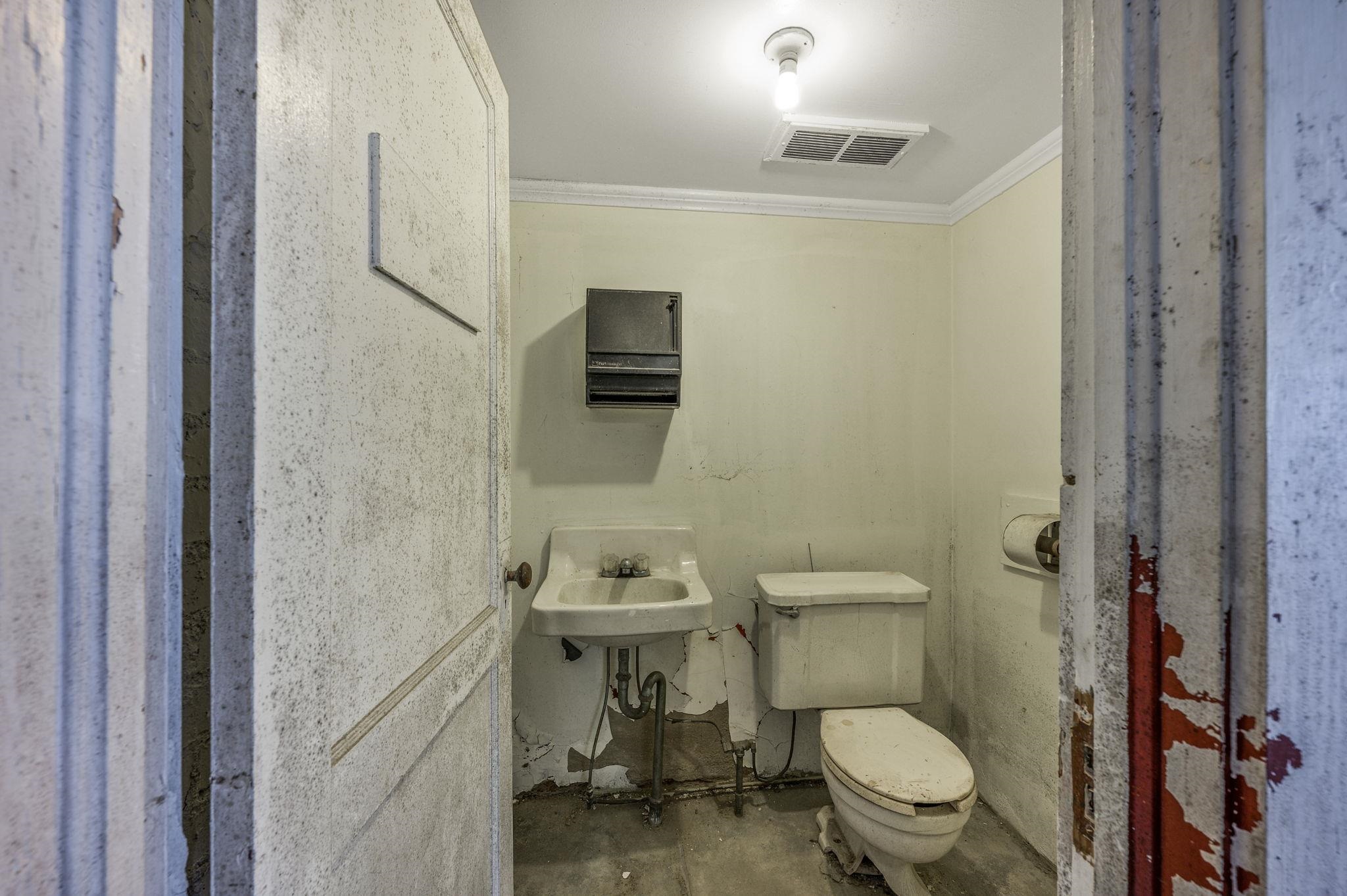 3968 Duncan St. Property Photo 15