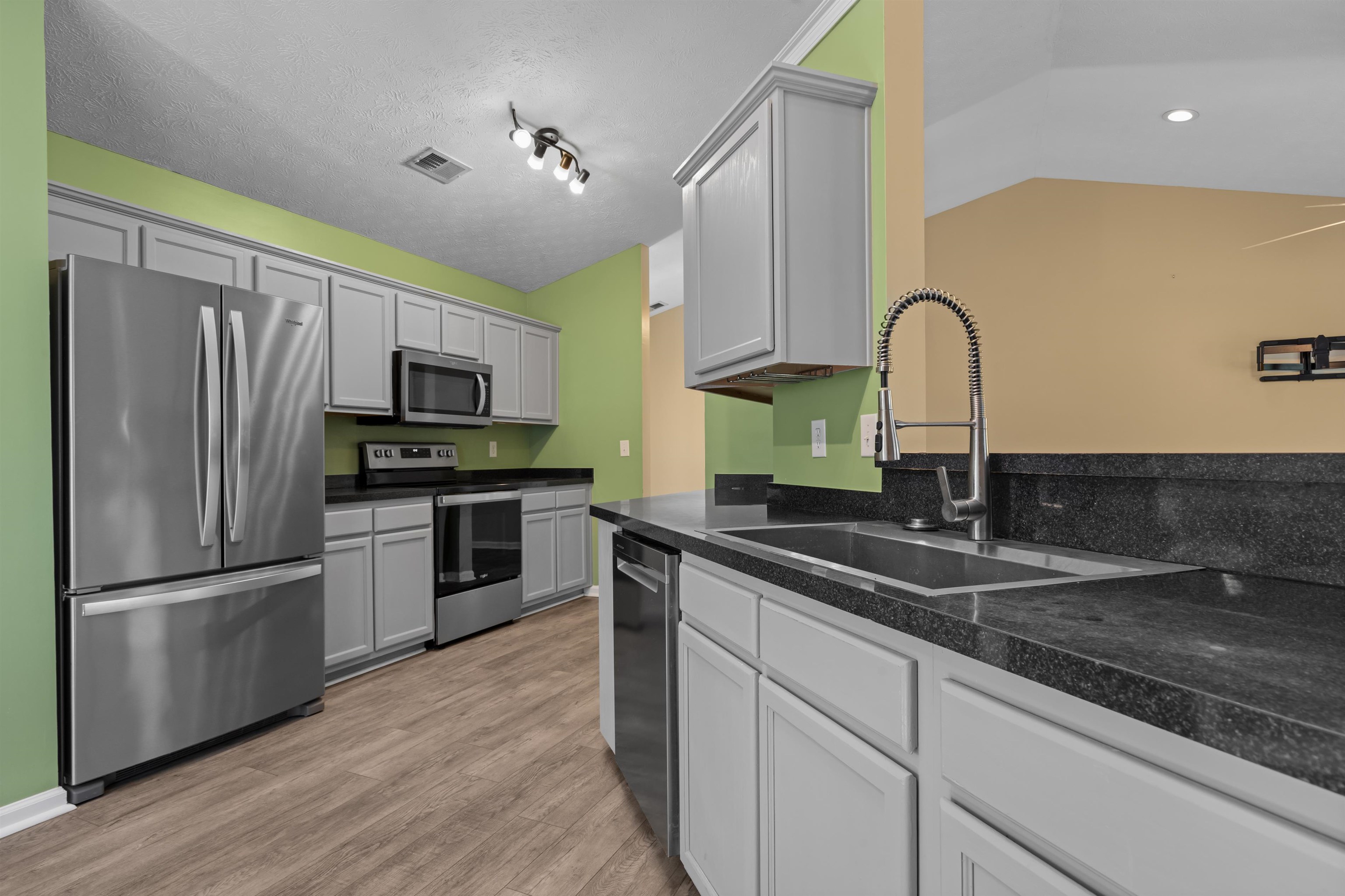 4466 West Walkerton Rd. Property Photo 10