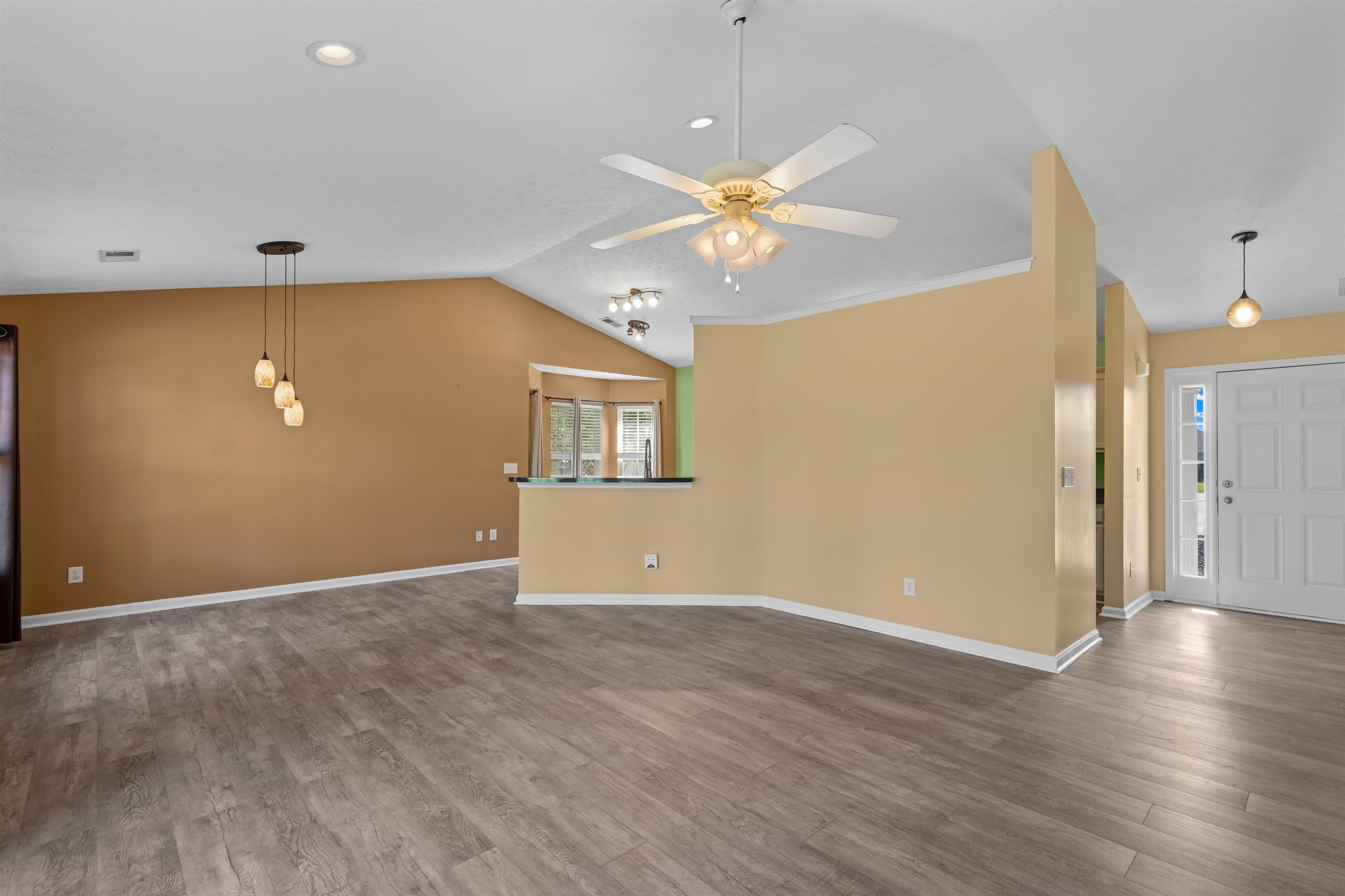 4466 West Walkerton Rd. Property Photo 17