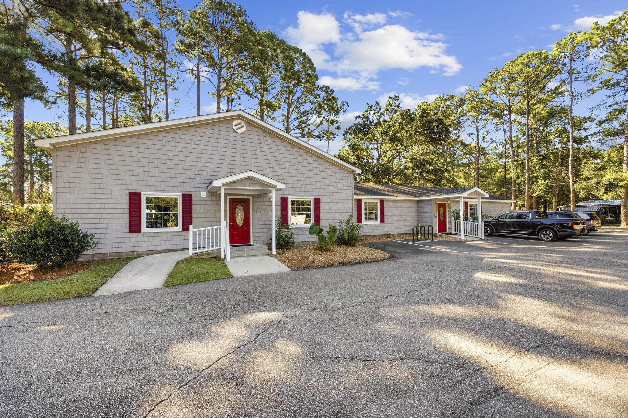 852 Raleigh Trail Property Photo 41