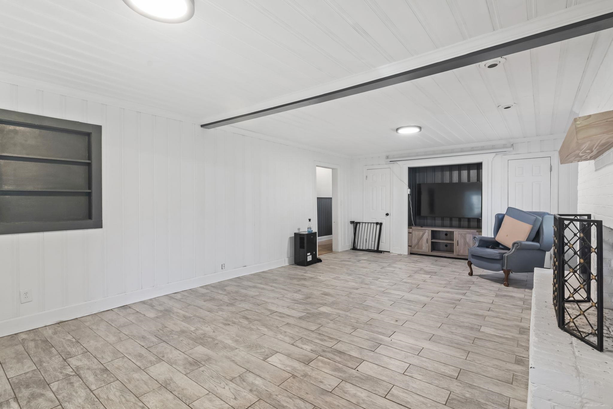 560 Highway 45 Property Photo 6