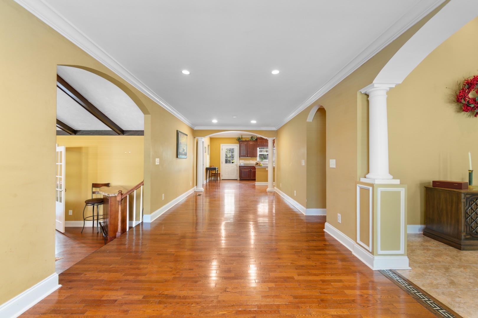 146 University Dr. Property Photo 15